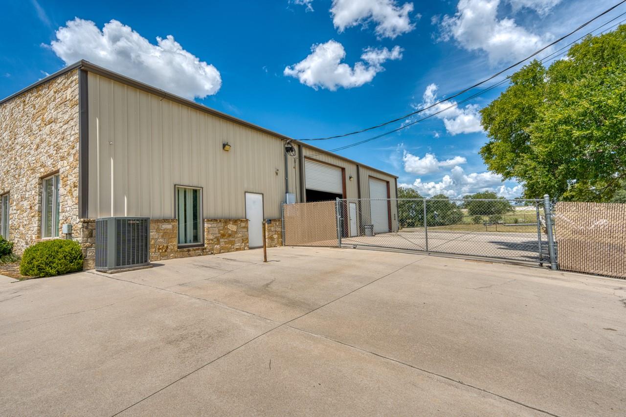 1403 Resource Pkwy, Marble Falls, TX 78654