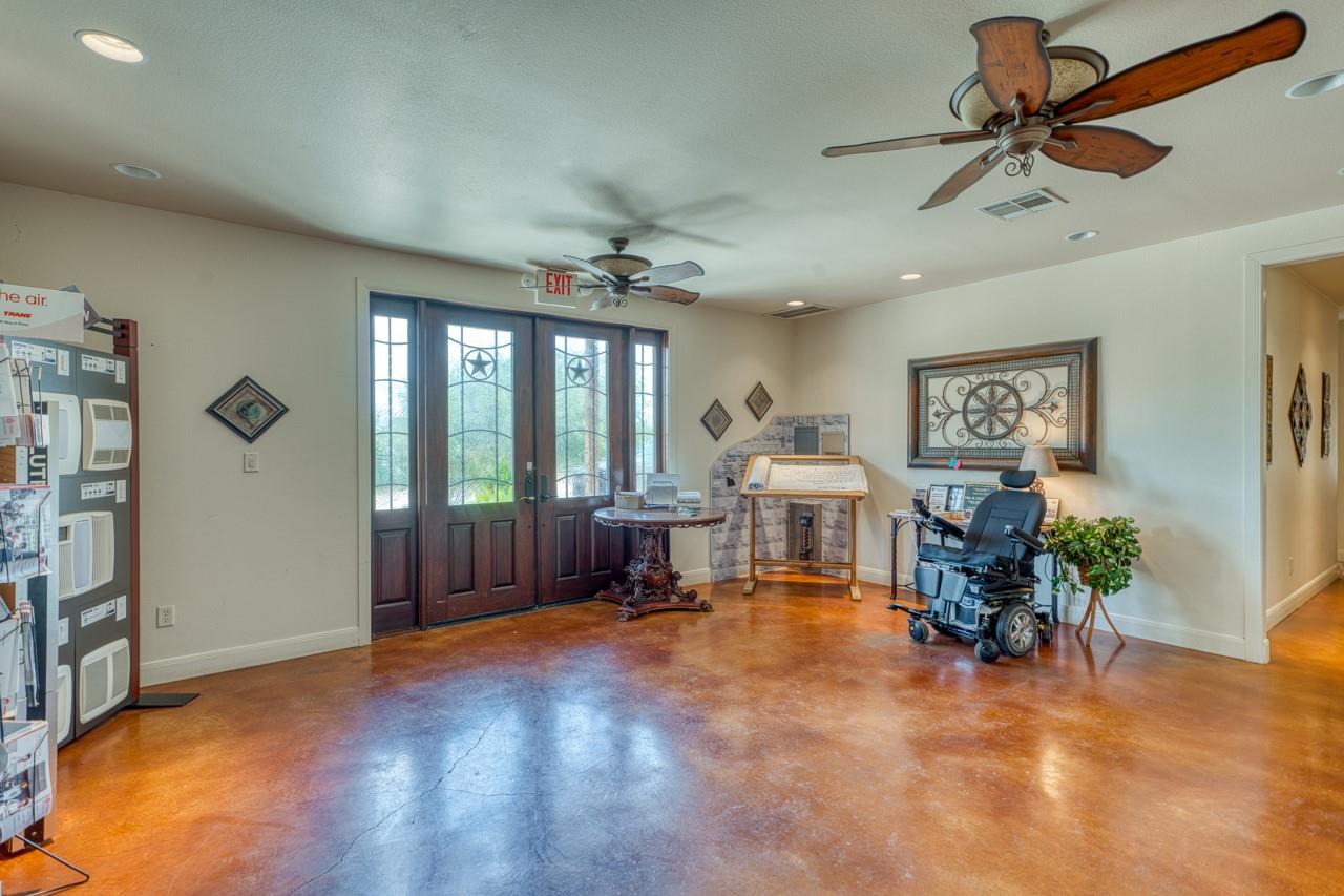 1403 Resource Pkwy, Marble Falls, TX 78654