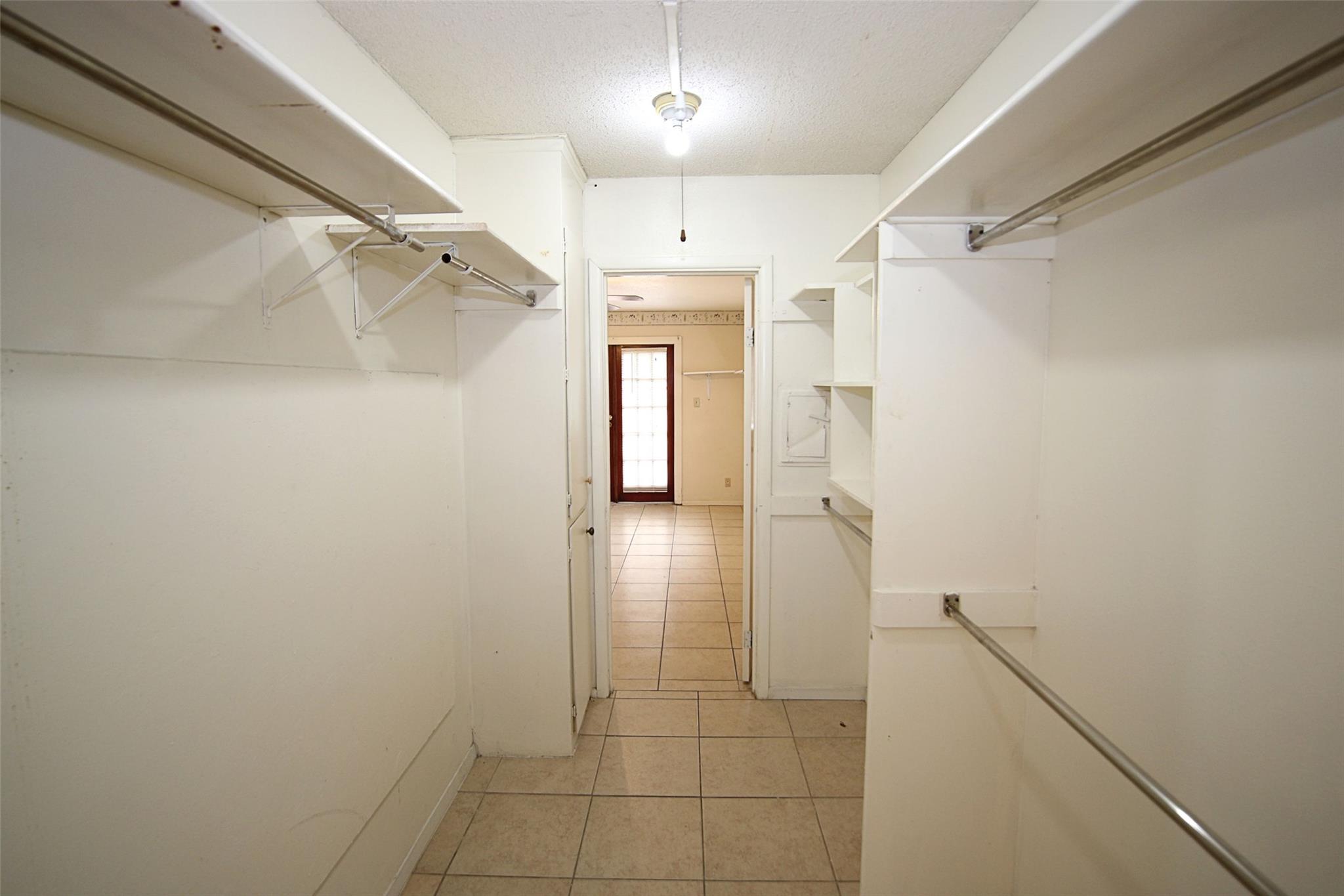 11619 Intrigue Dr, San Antonio, TX 78216