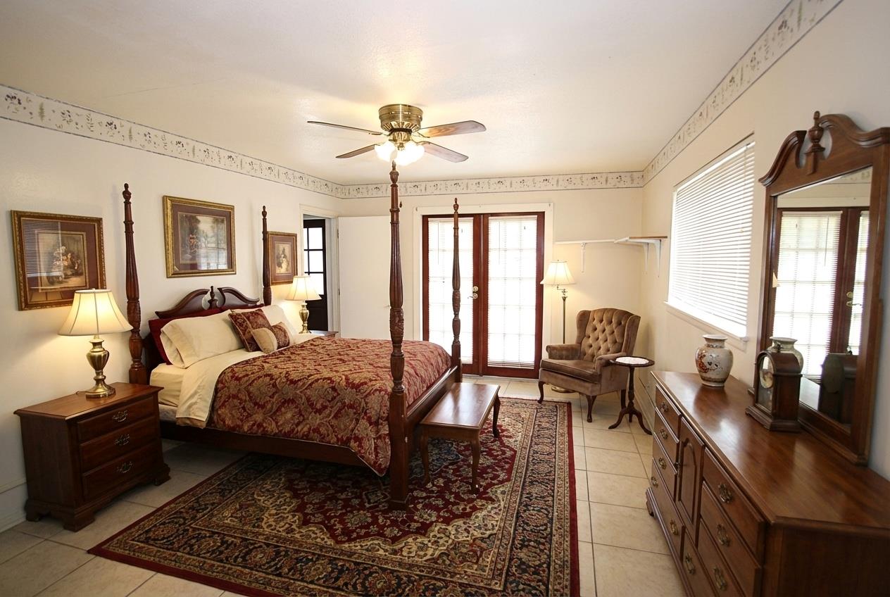 11619 Intrigue Dr, San Antonio, TX 78216