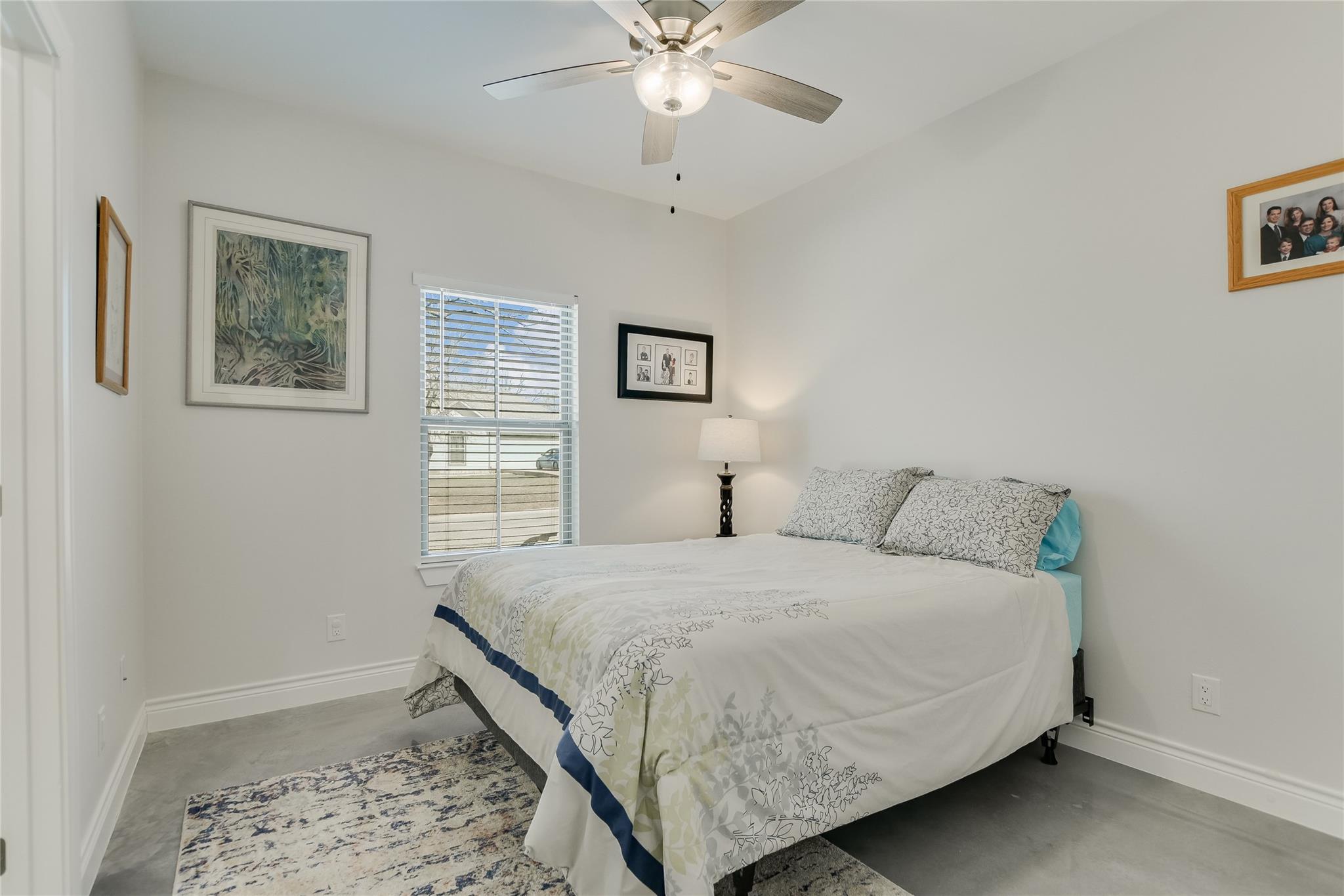 139 W Maple Dr, Granite Shoals, TX 78654