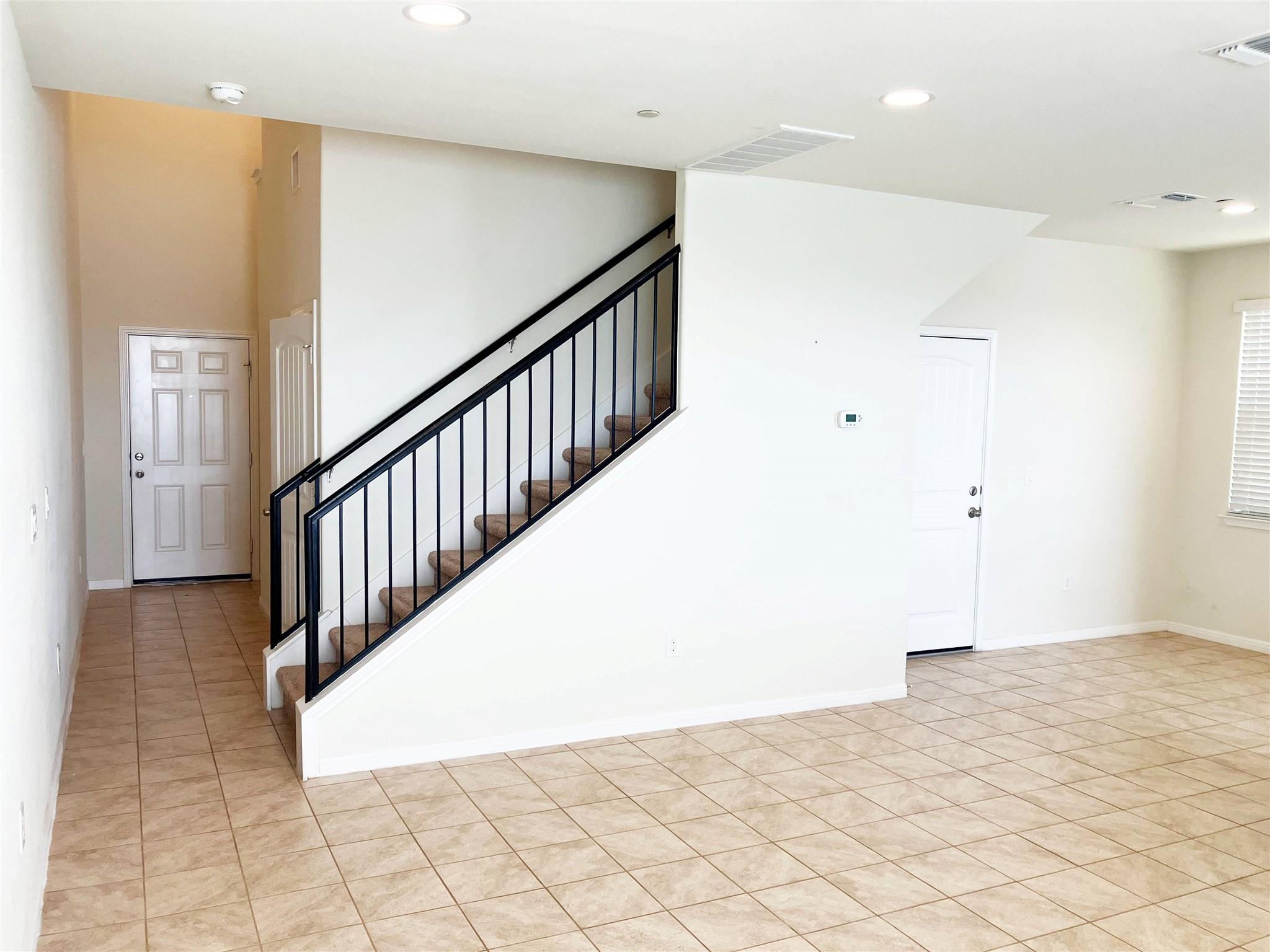 1001 Zodiac Ln # 23, Round Rock, TX 78665