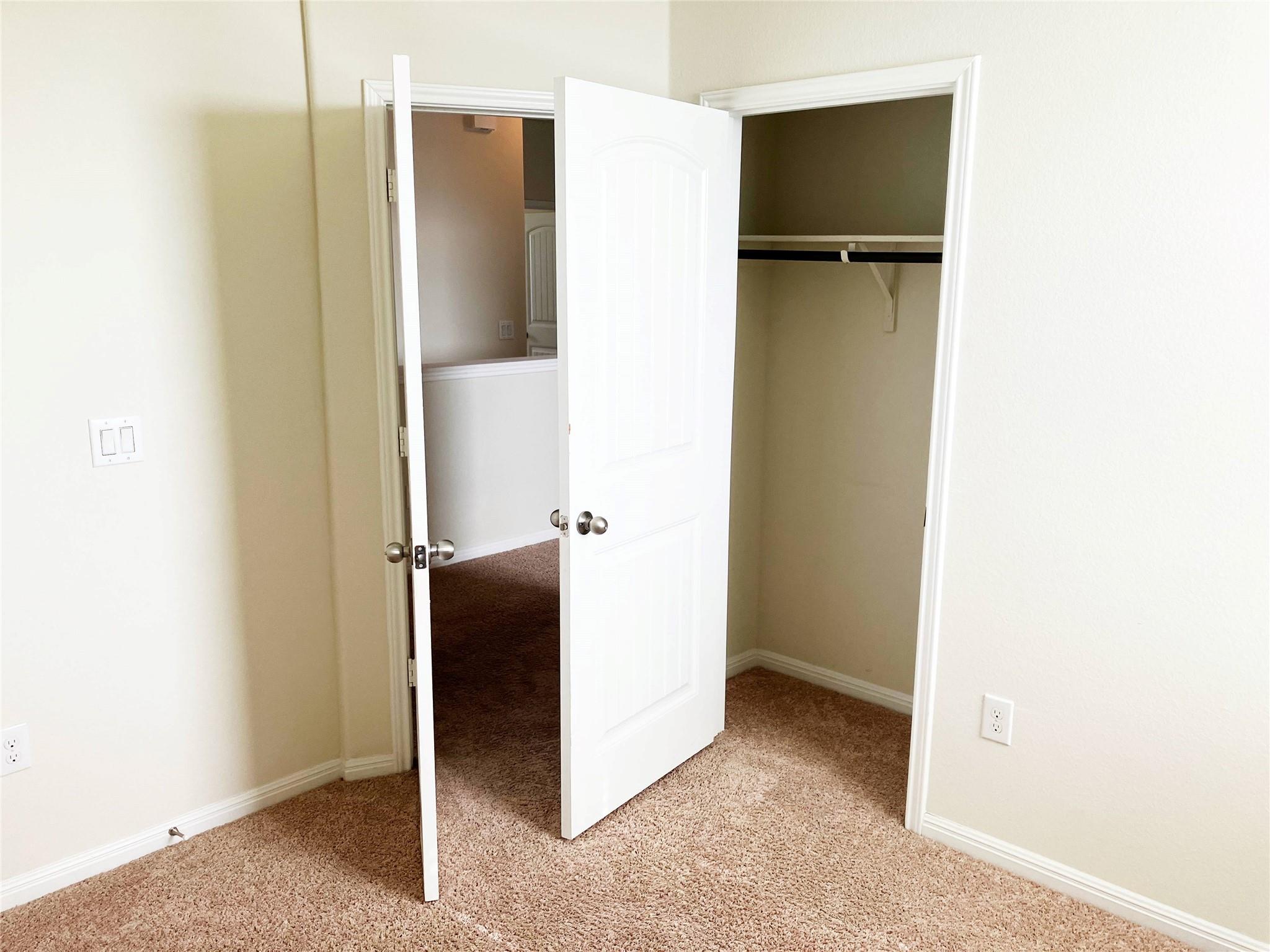 1001 Zodiac Ln # 23, Round Rock, TX 78665