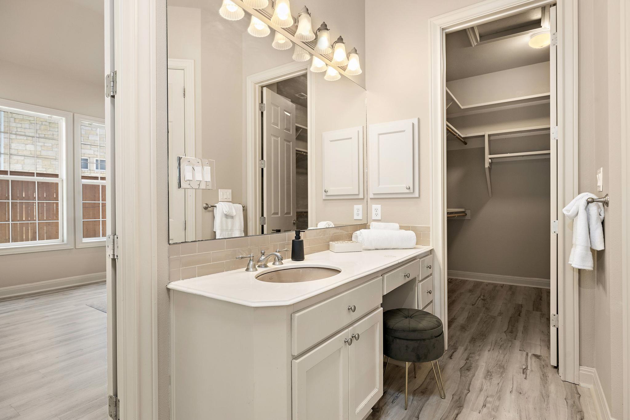 3508 Red River St, Austin, TX 78705