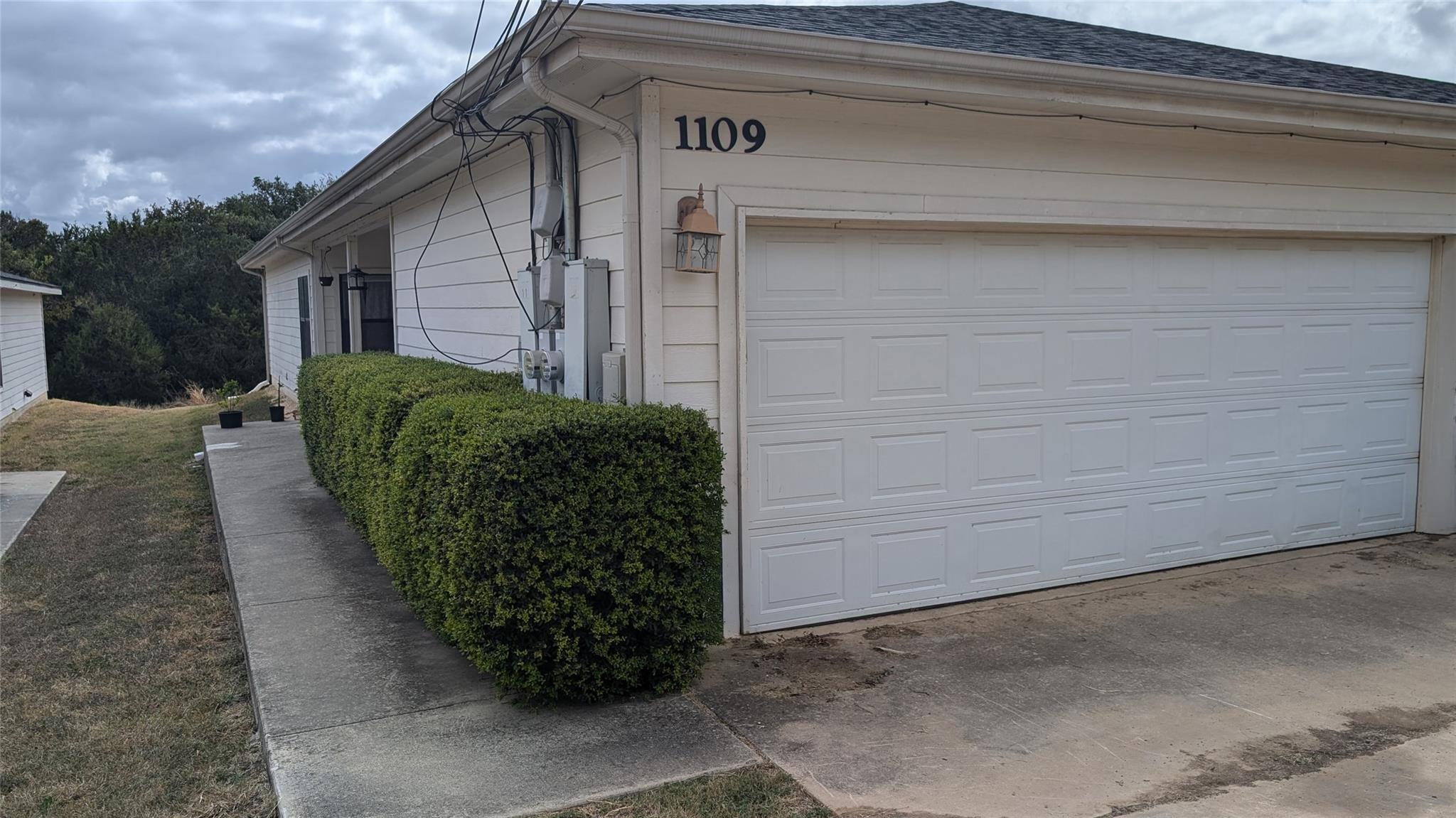 1109 Advance St, San Marcos, TX 78666