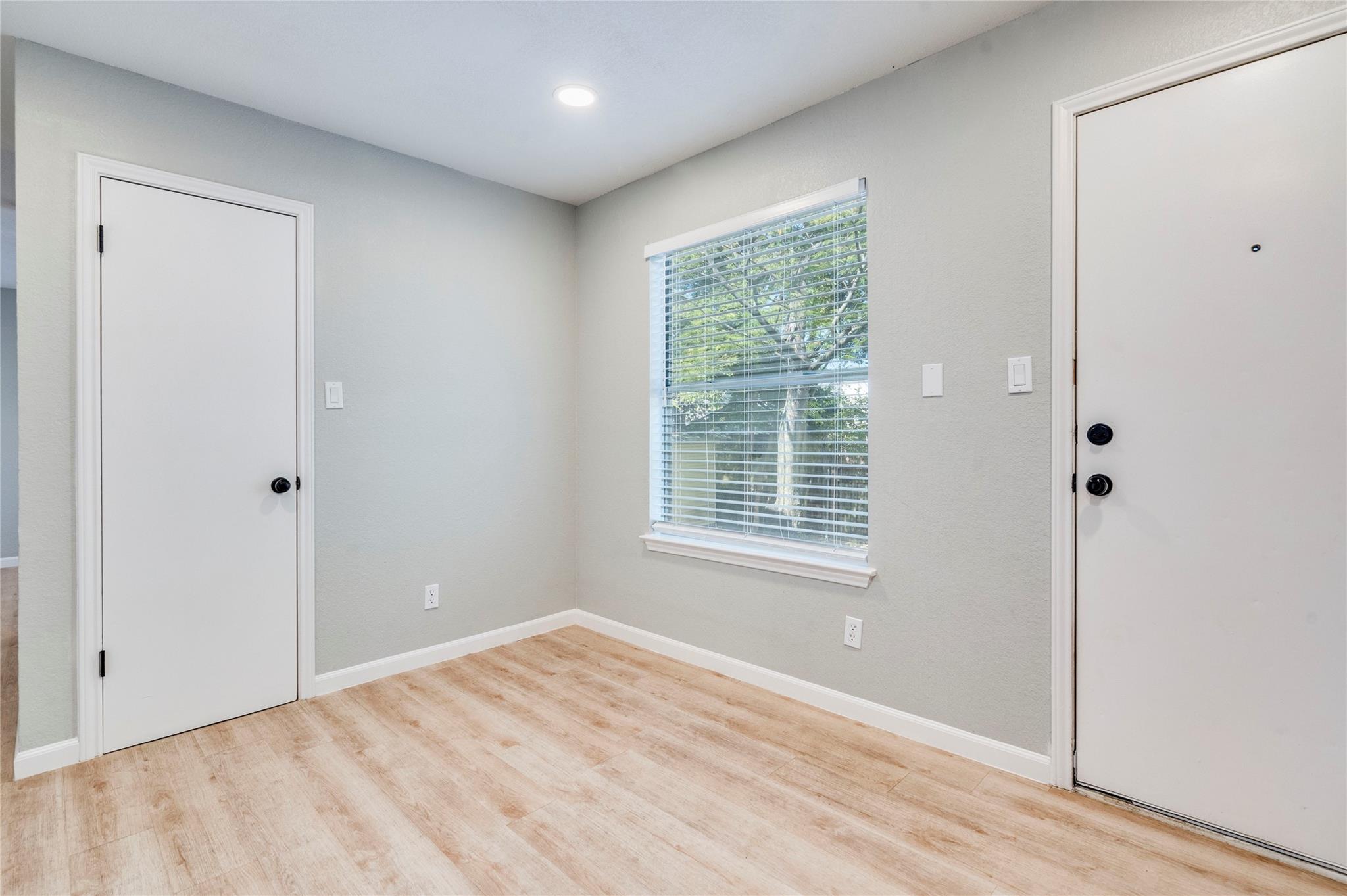 13808 Lothian Dr, Pflugerville, TX 78660