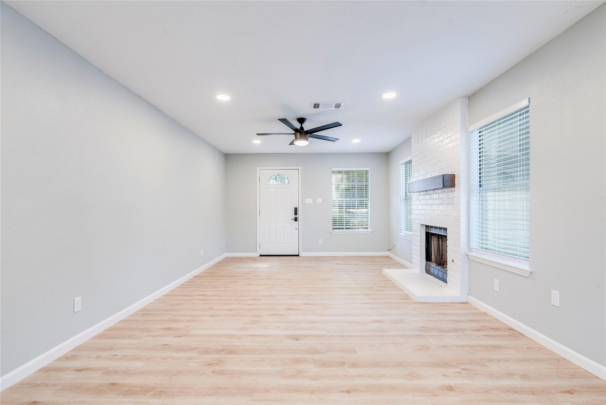 13808 Lothian Dr, Pflugerville, TX 78660