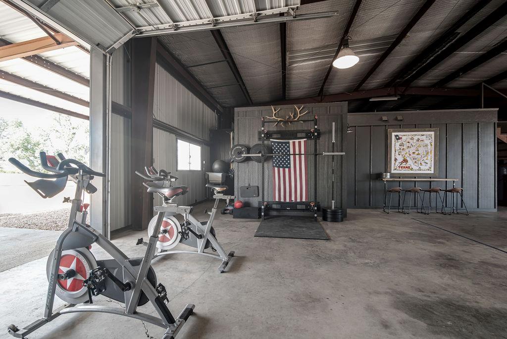 350 Gold Schaefer Rd, Fredericksburg, TX 78624