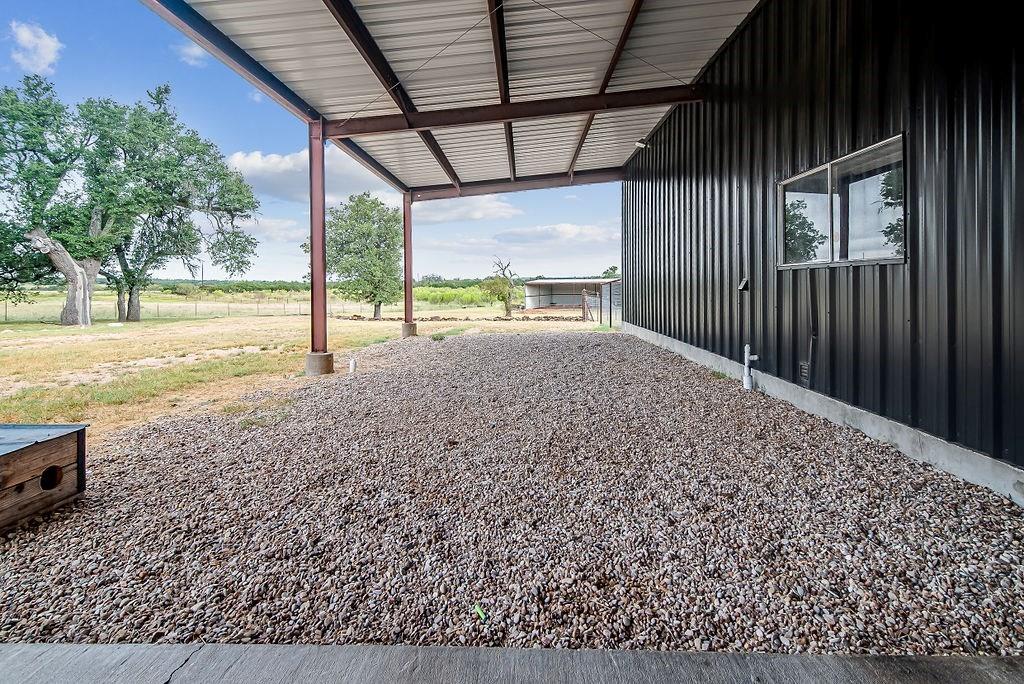 350 Gold Schaefer Rd, Fredericksburg, TX 78624