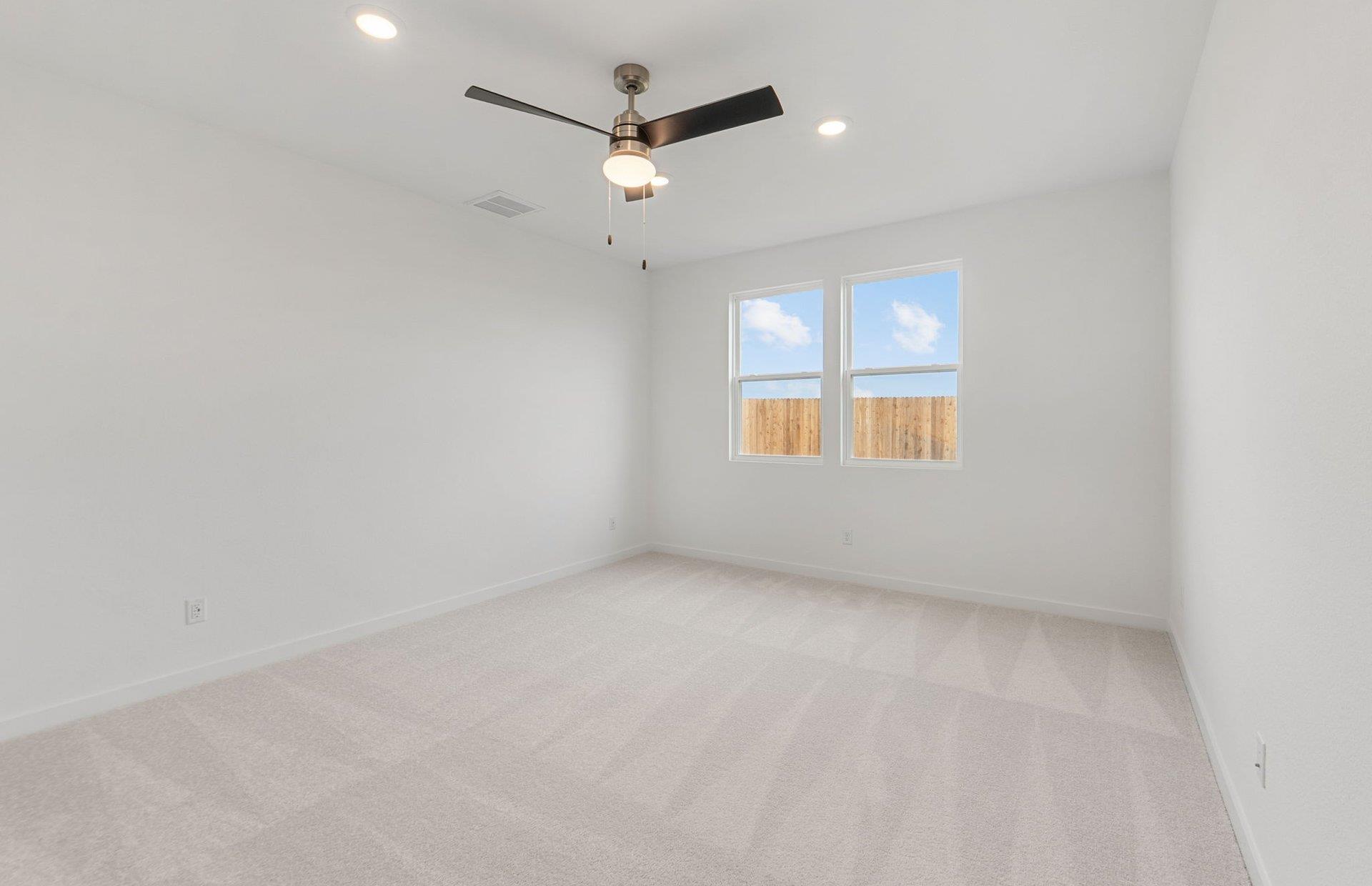 813 Cardenas St, San Marcos, TX 78666