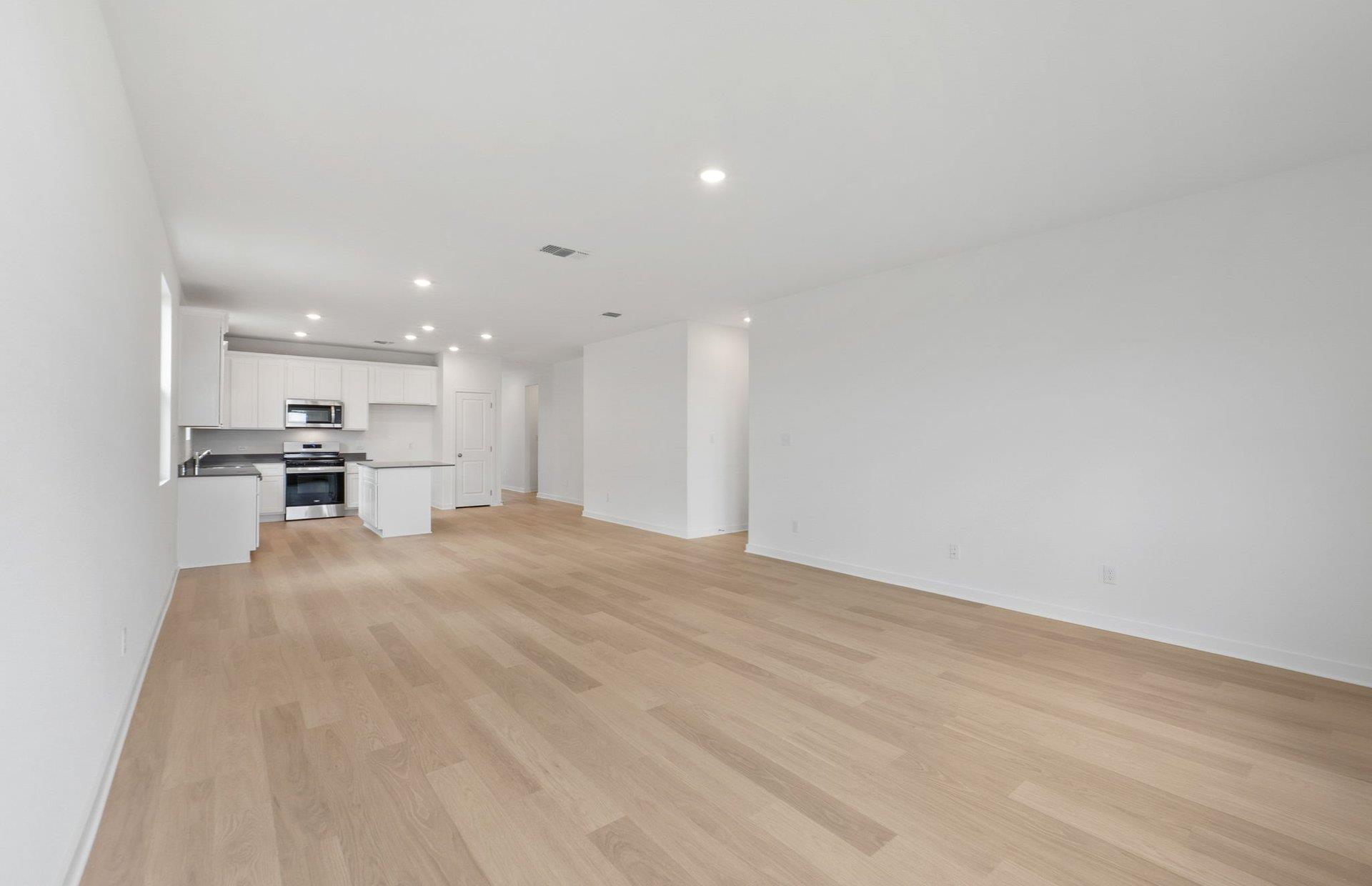 813 Cardenas St, San Marcos, TX 78666