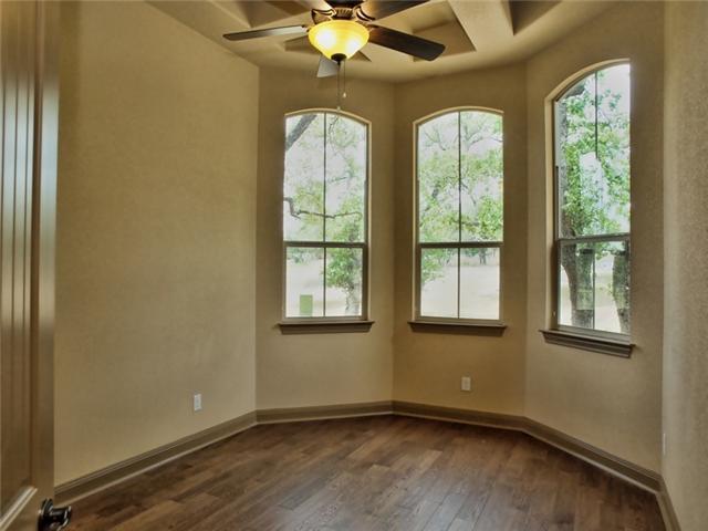 104 Vista Ln, Georgetown, TX 78633