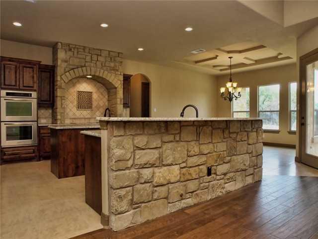 104 Vista Ln, Georgetown, TX 78633