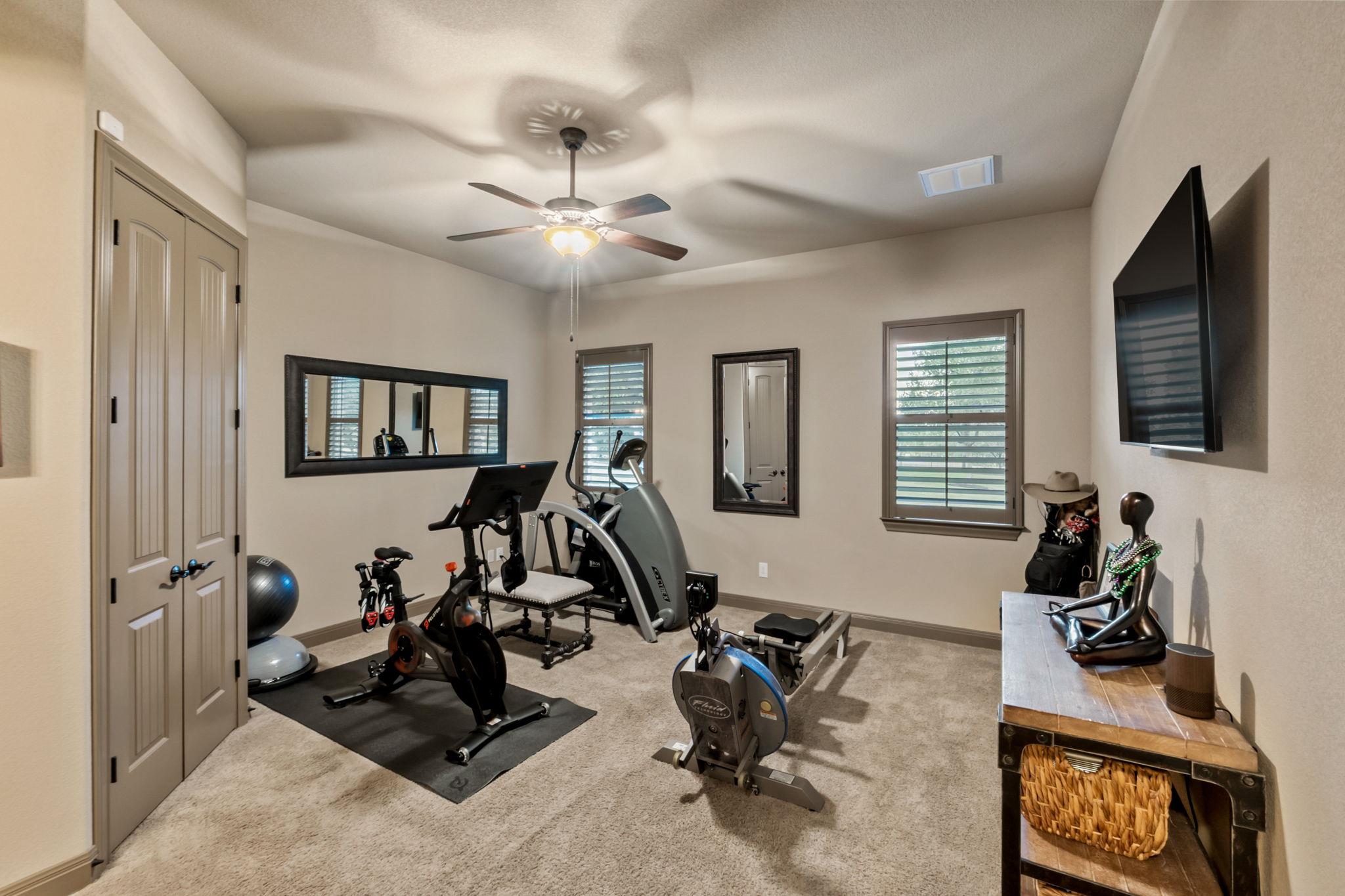 104 Vista Ln, Georgetown, TX 78633