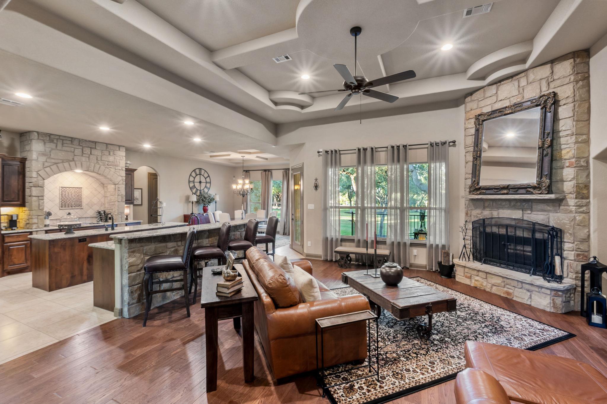 104 Vista Ln, Georgetown, TX 78633