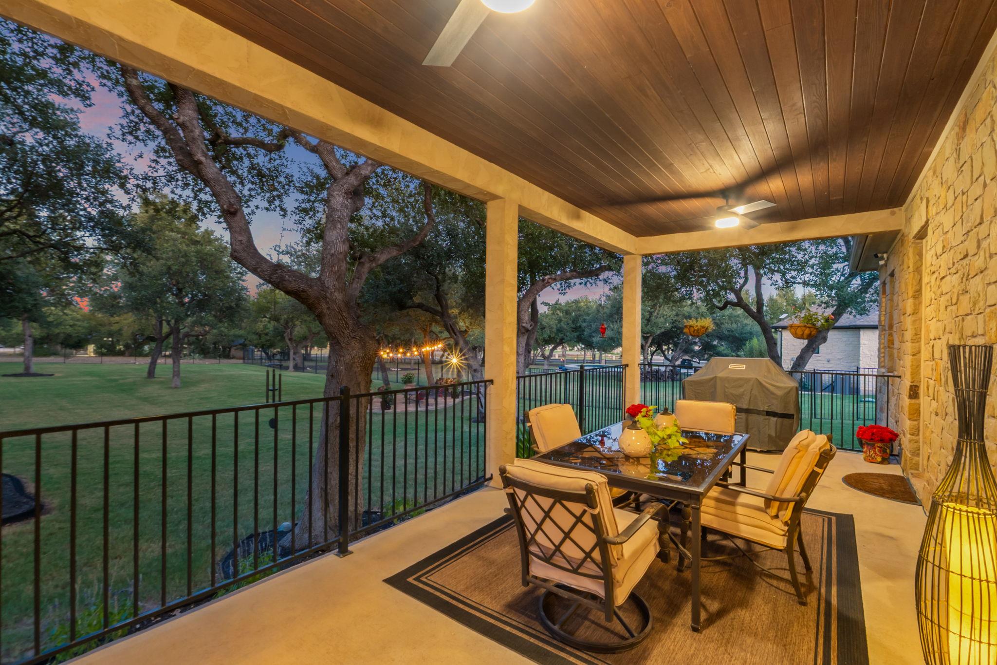 104 Vista Ln, Georgetown, TX 78633