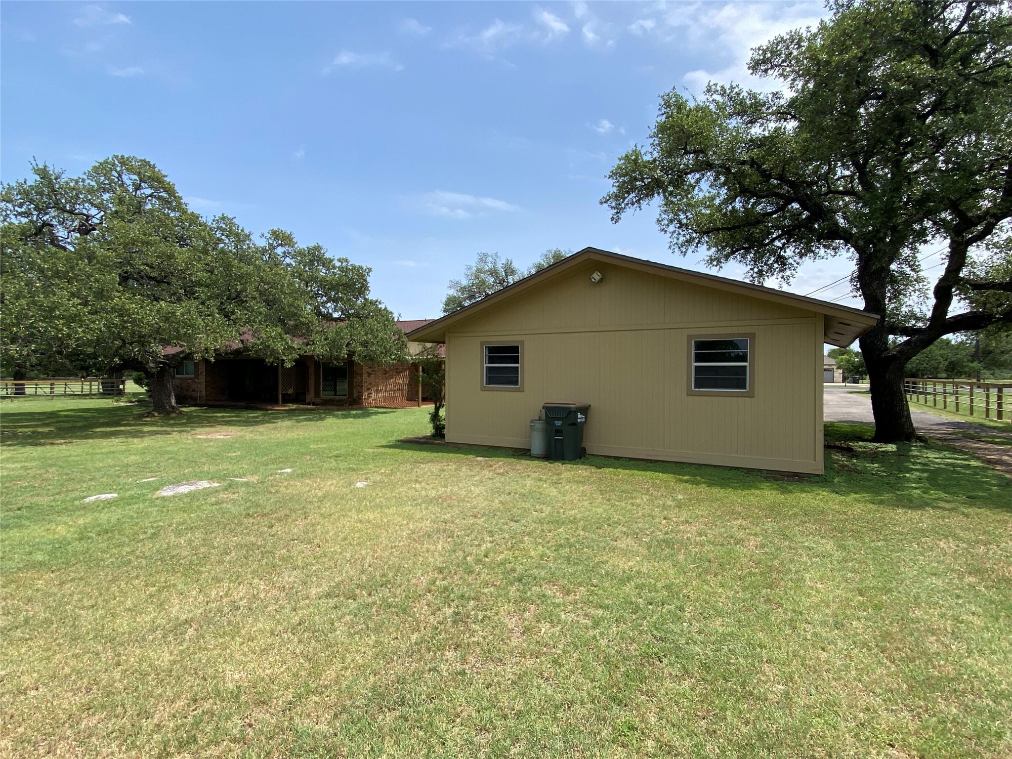 140 Oakridge Rd, Georgetown, TX 78628