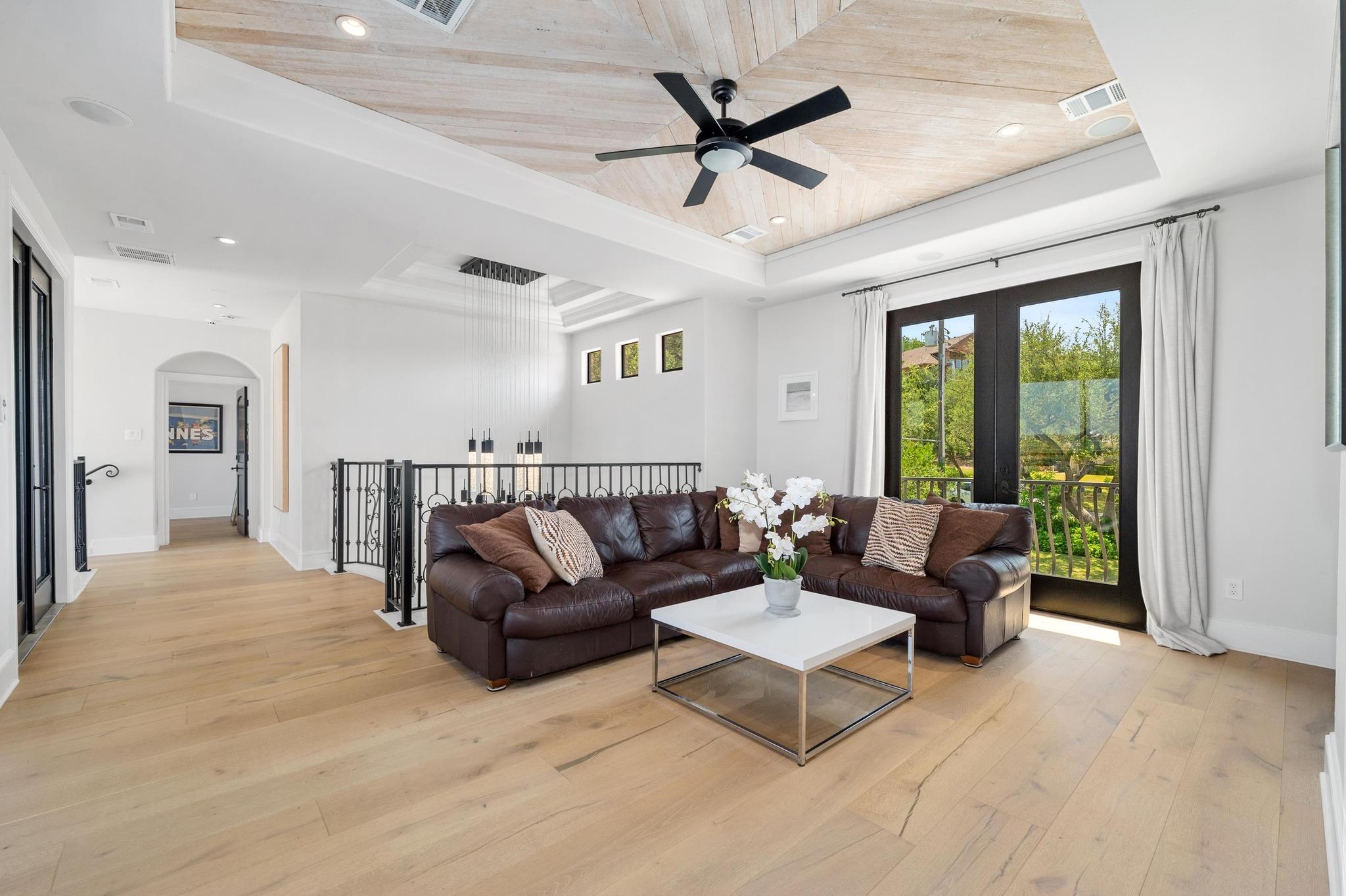 12804 Hughes St, Austin, TX 78732