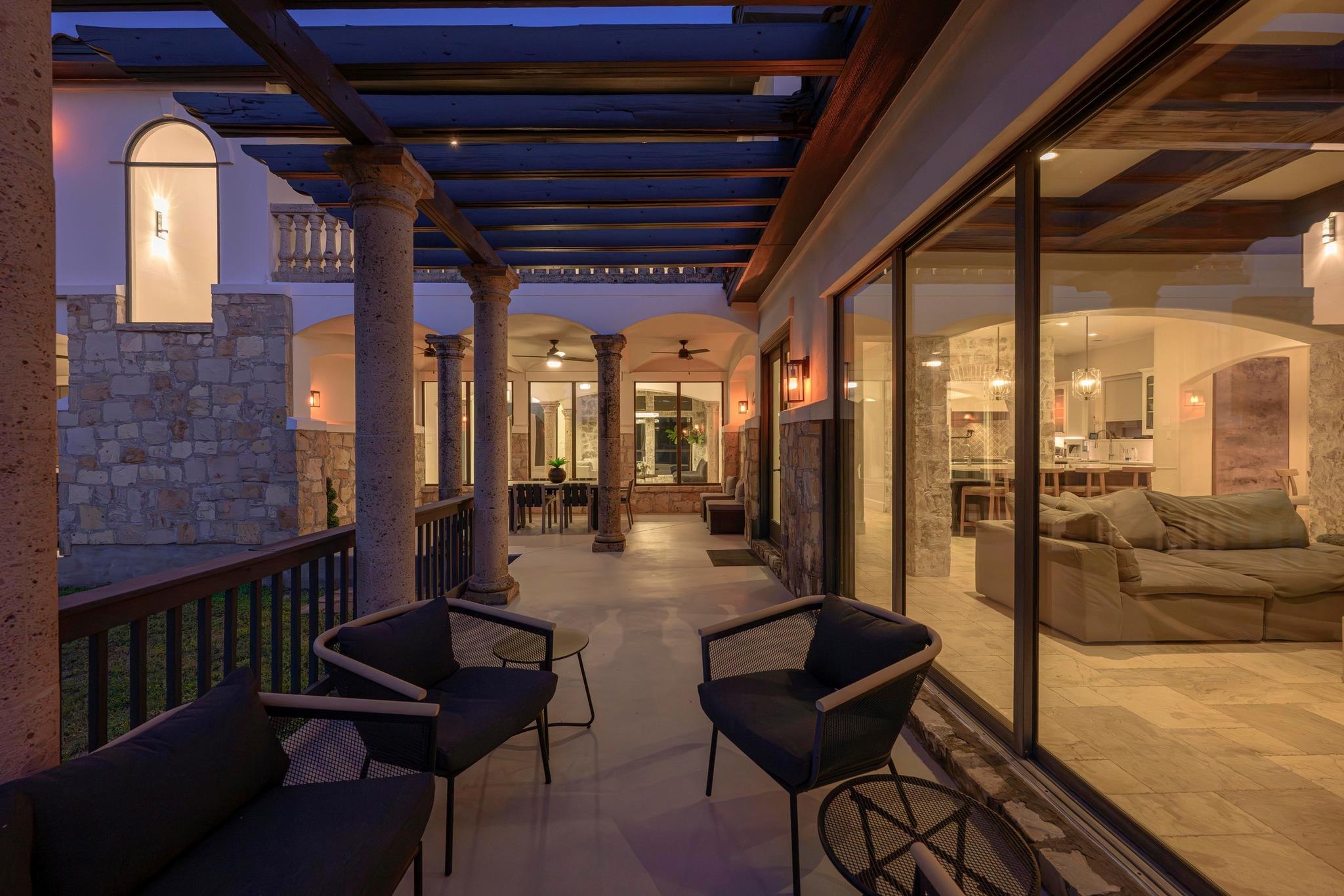 12804 Hughes St, Austin, TX 78732