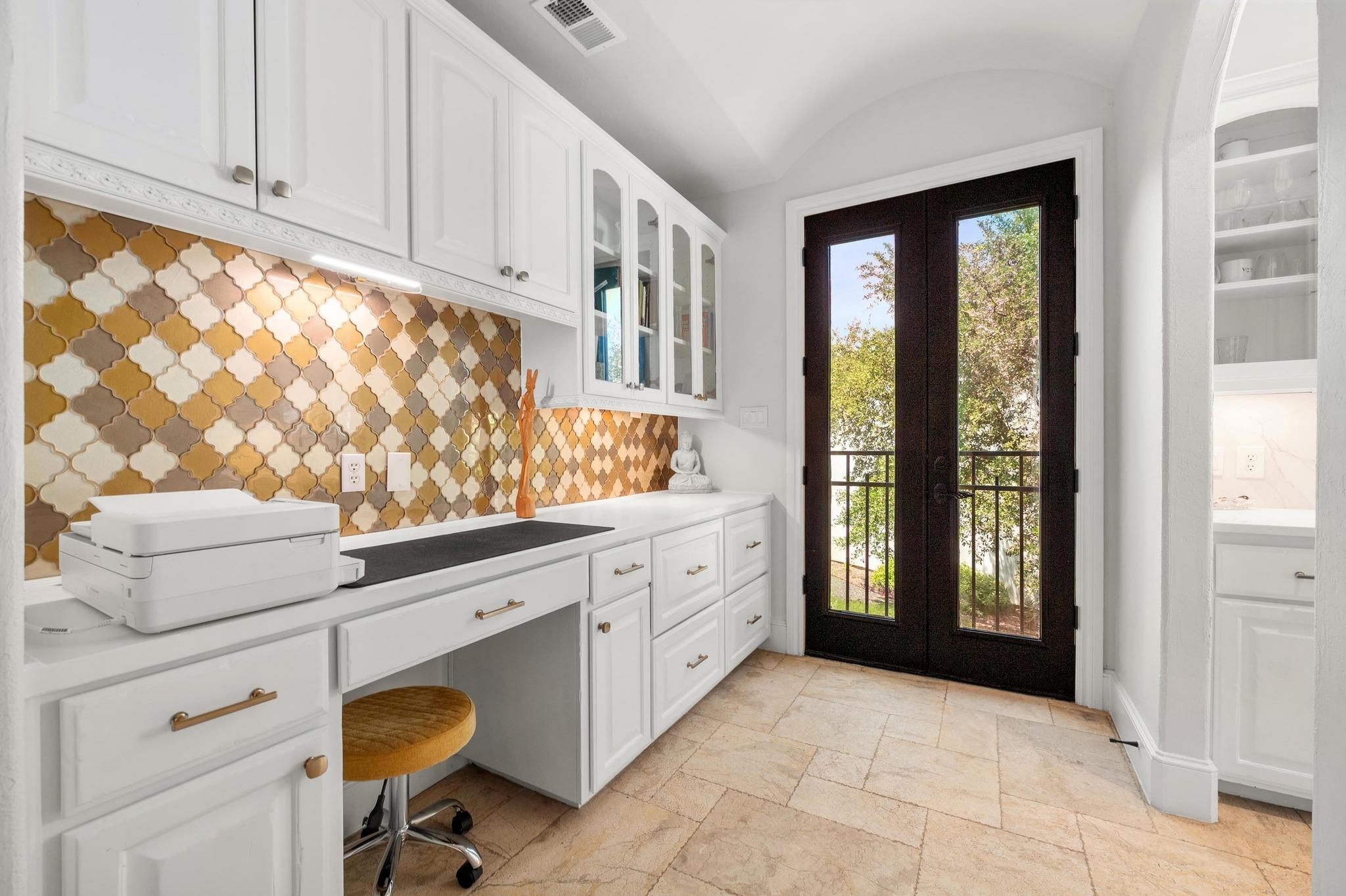 12804 Hughes St, Austin, TX 78732