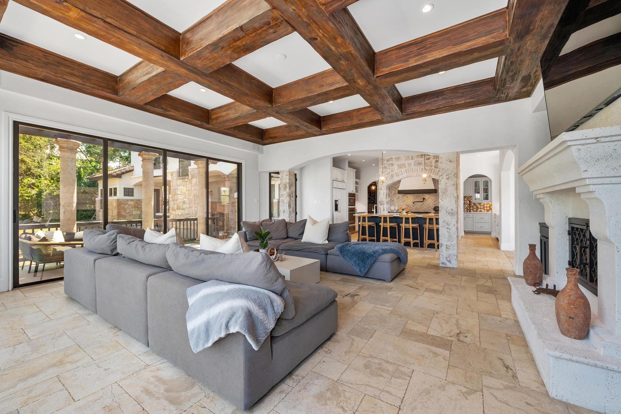 12804 Hughes St, Austin, TX 78732