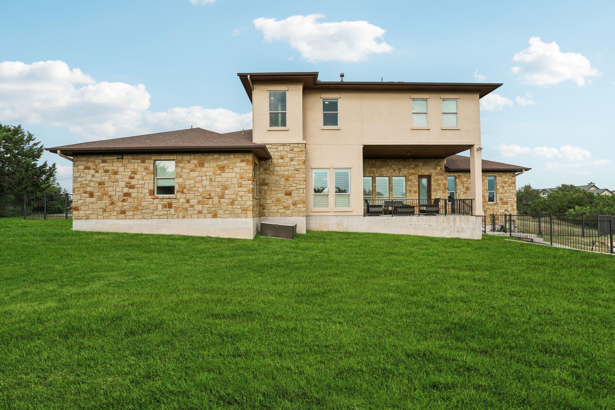 1104 Squaw Vly, Leander, TX 78641