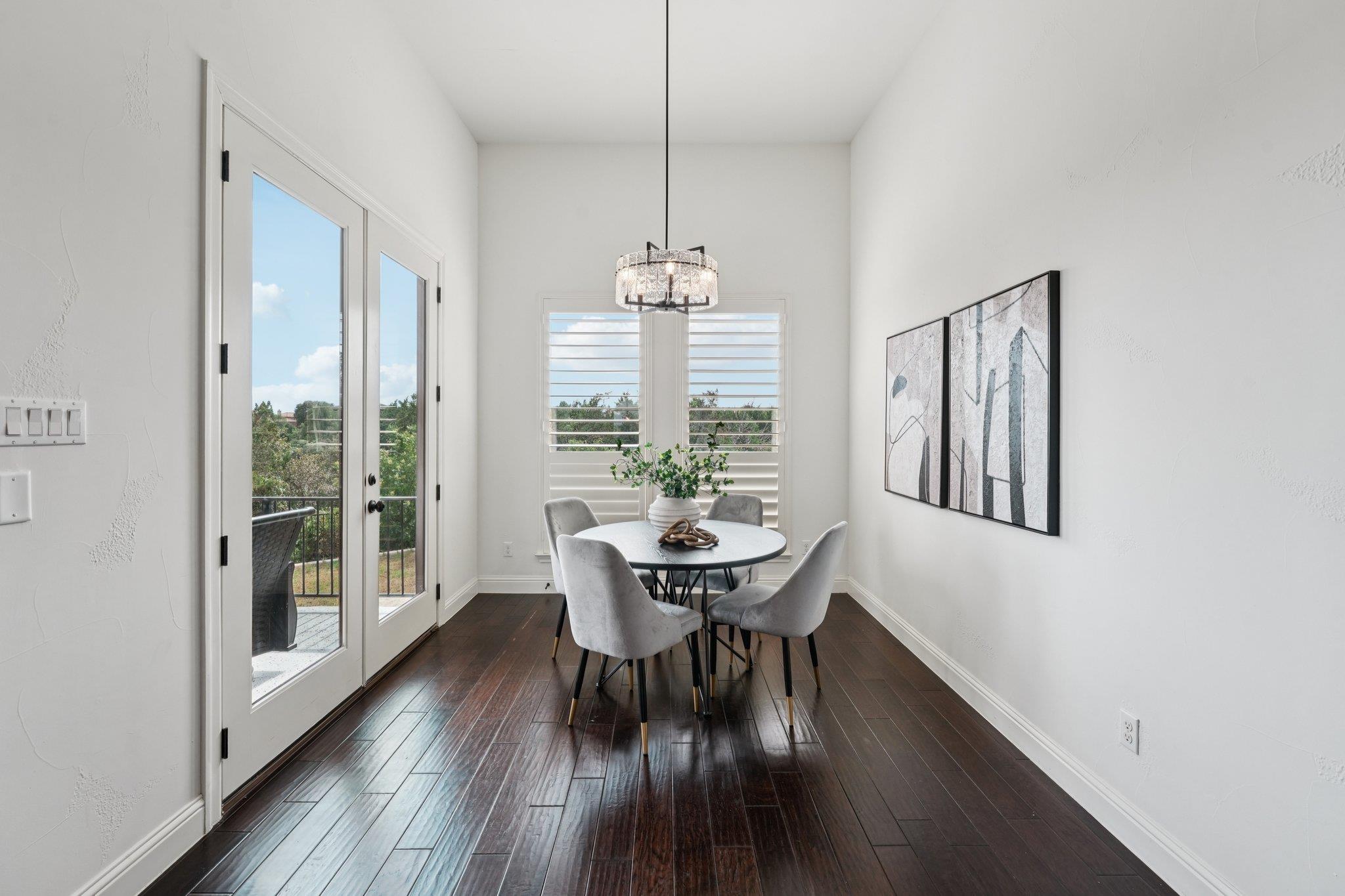 1104 Squaw Vly, Leander, TX 78641