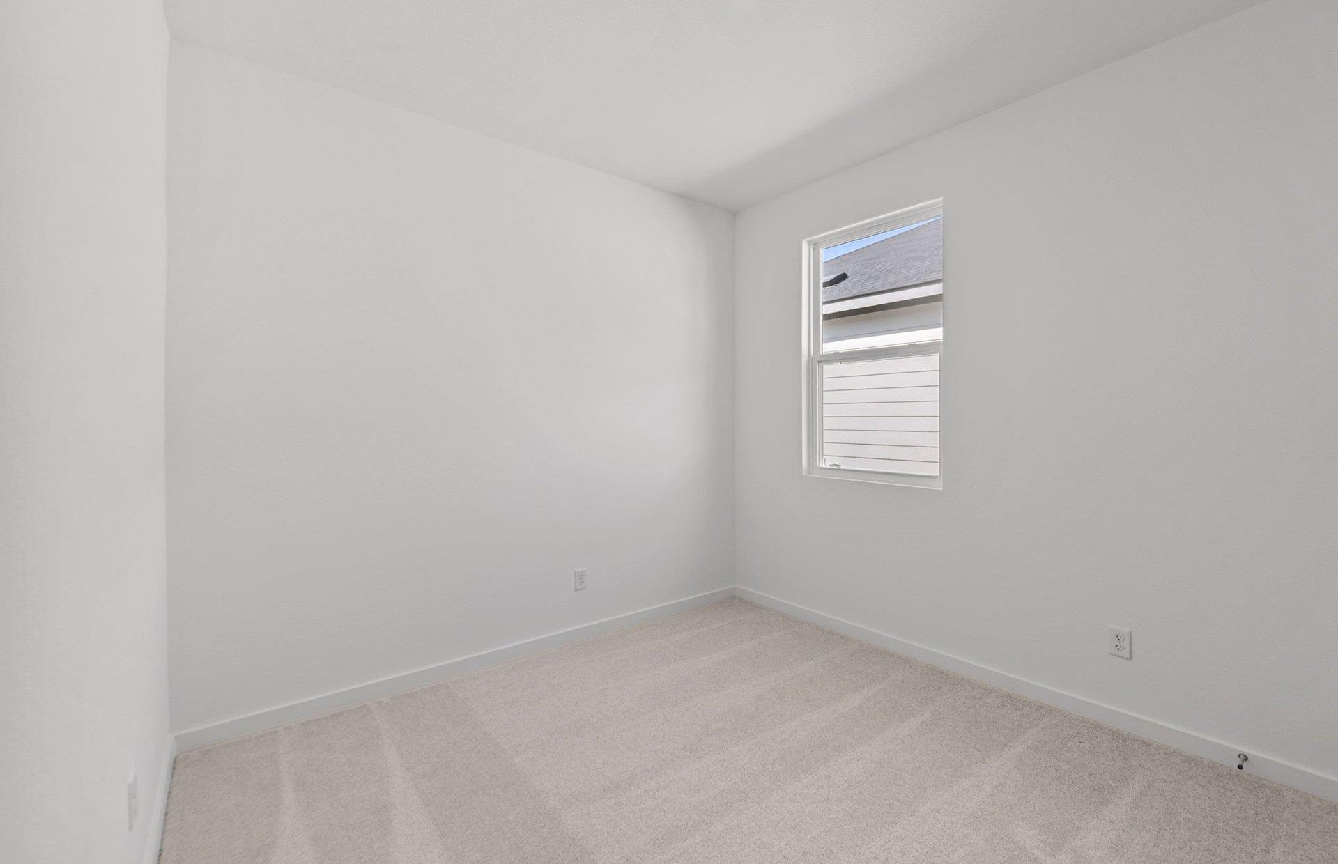 817 Cardenas St, San Marcos, TX 78666