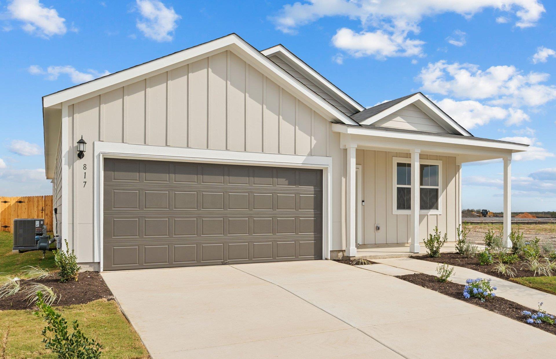 817 Cardenas St, San Marcos, TX 78666