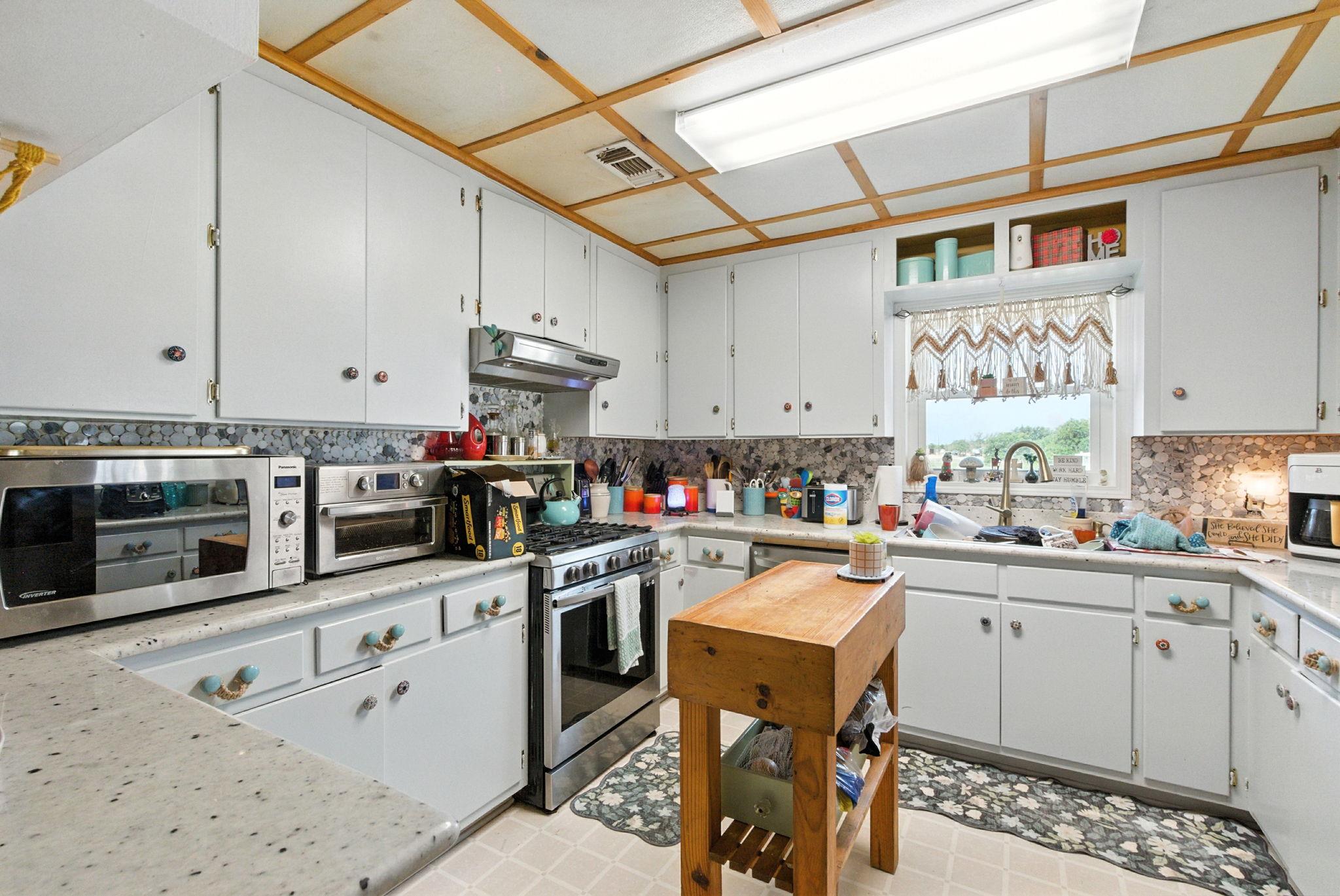 200 Strother Rd, Newcastle, TX 76372