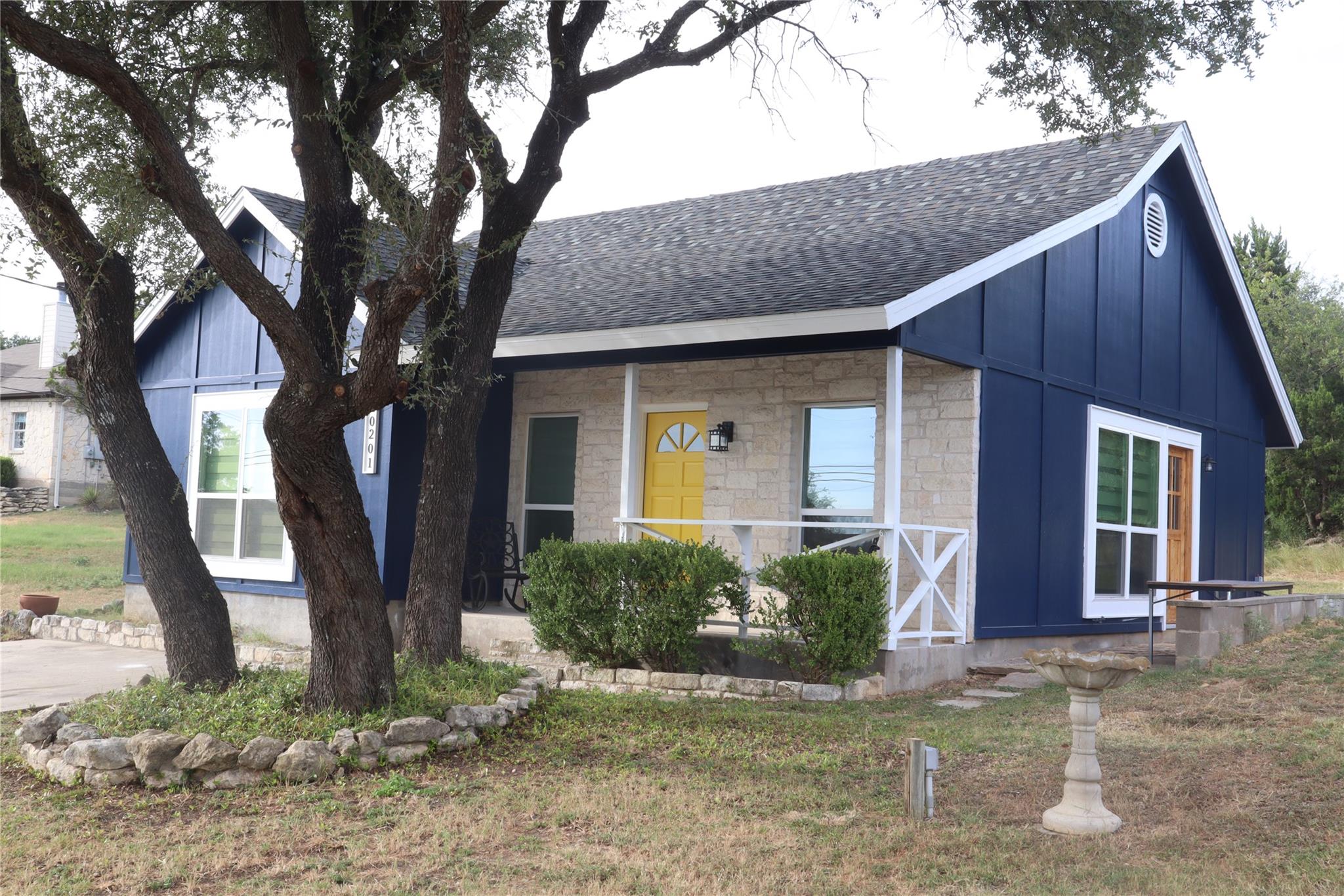 10201 Longhorn Skyway Skwy, Dripping Springs, TX 78620