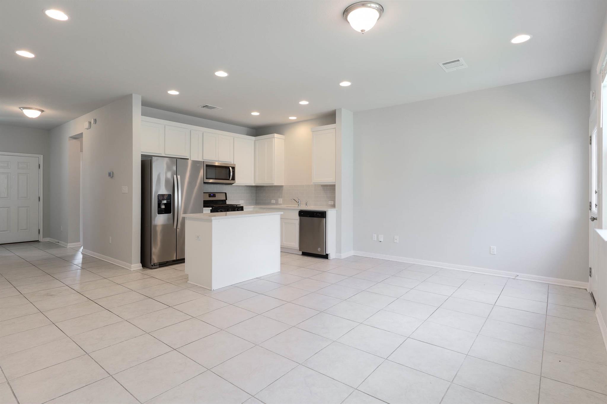 2020 Arendale Dr, Leander, TX 78641