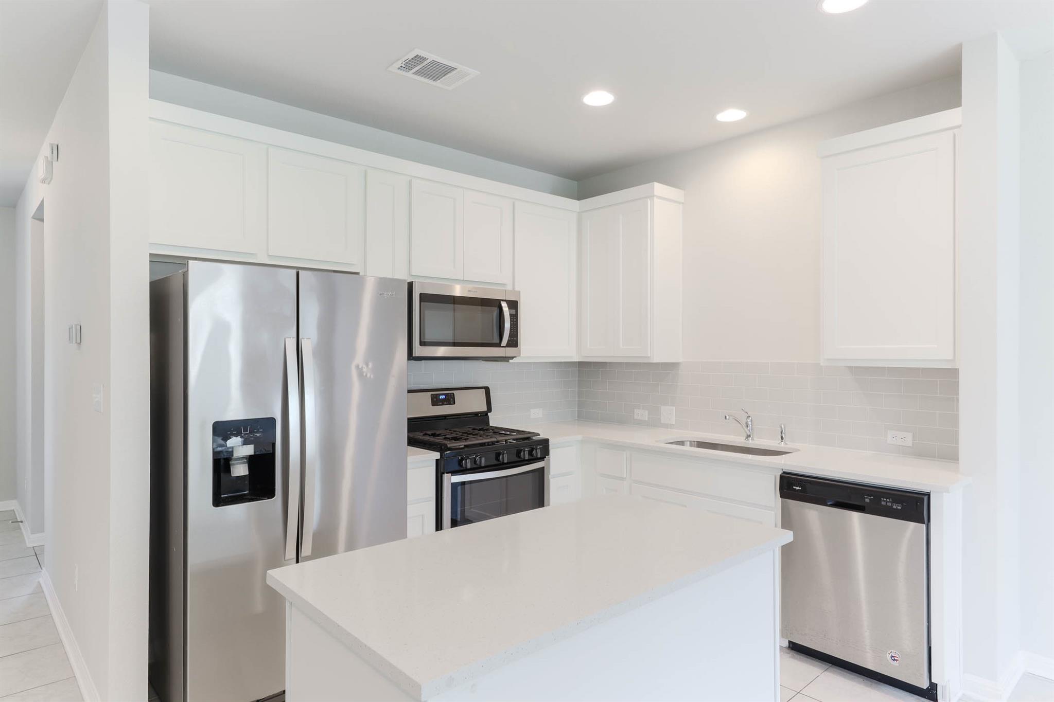 2020 Arendale Dr, Leander, TX 78641