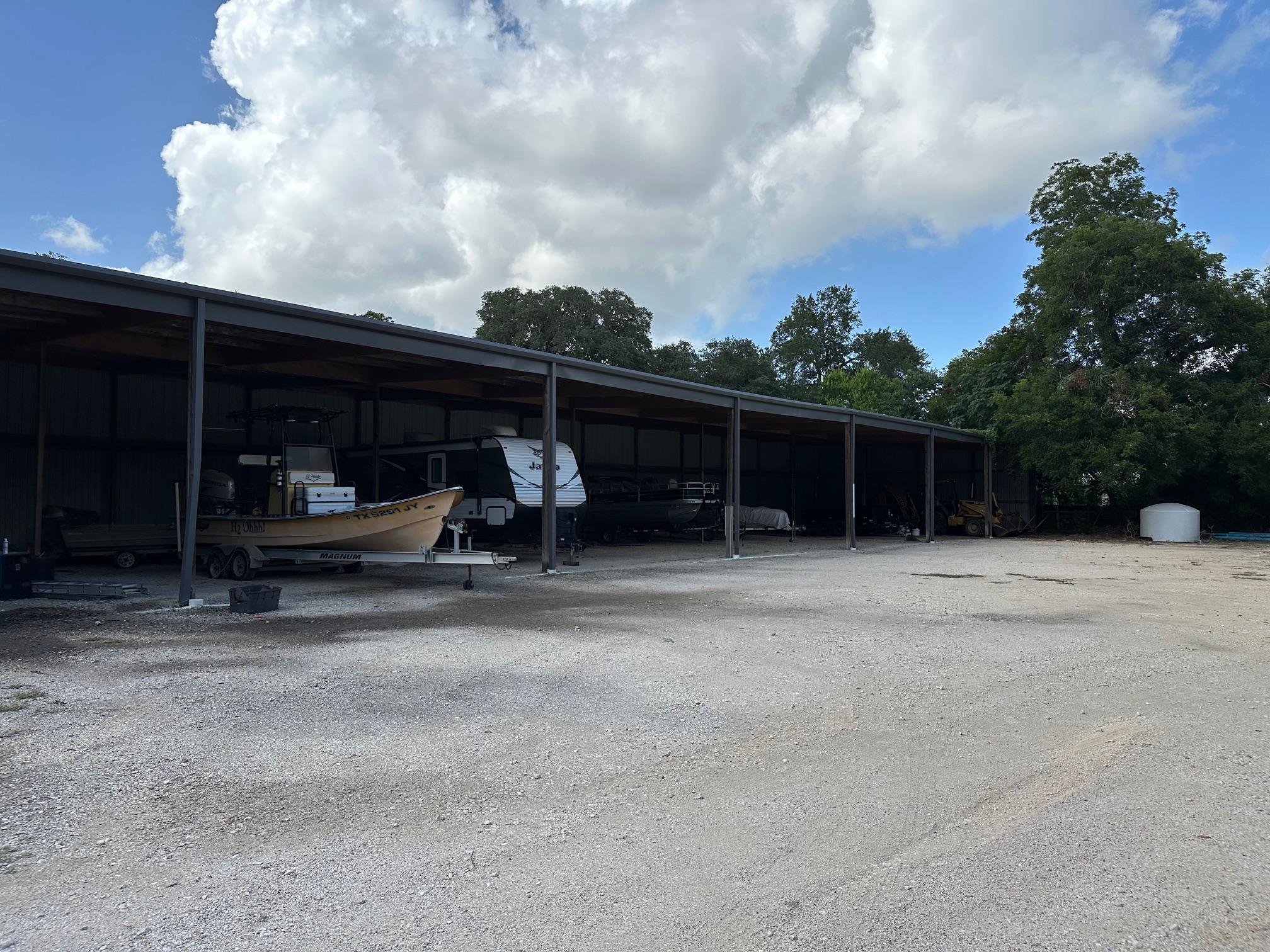 416 W La Fayette St, La Grange, TX 78945