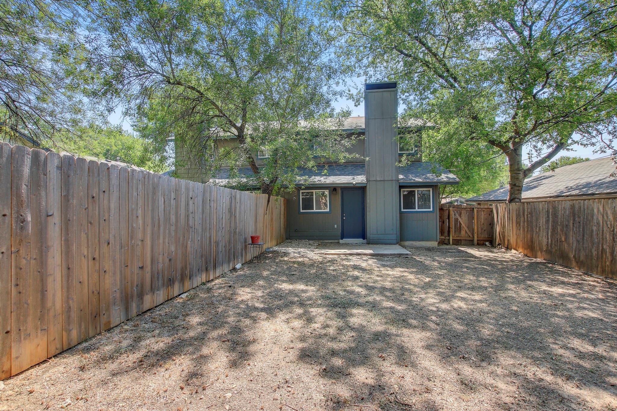 2414 Burleson Ct # A, Austin, TX 78741