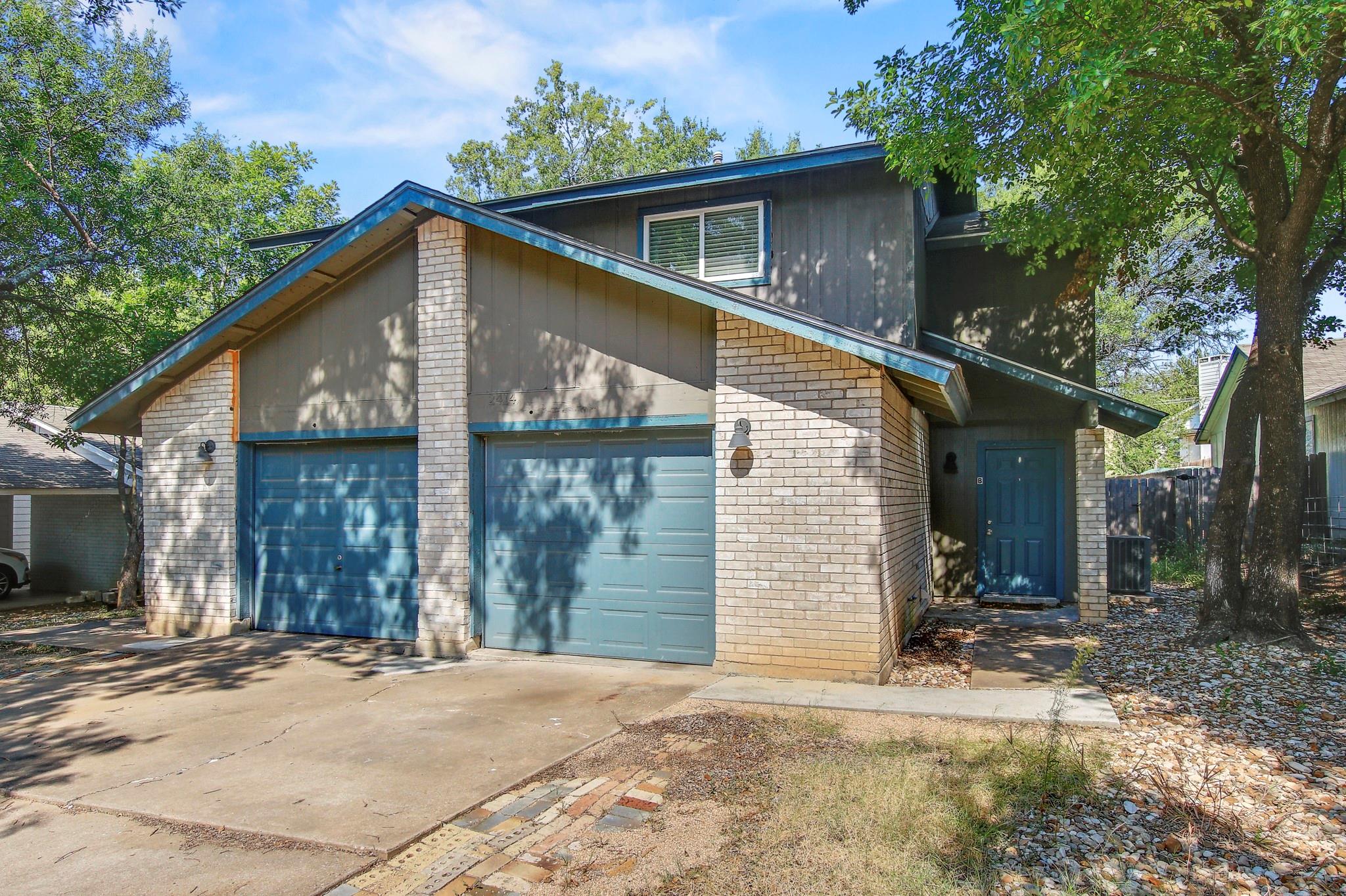 2414 Burleson Ct # A, Austin, TX 78741