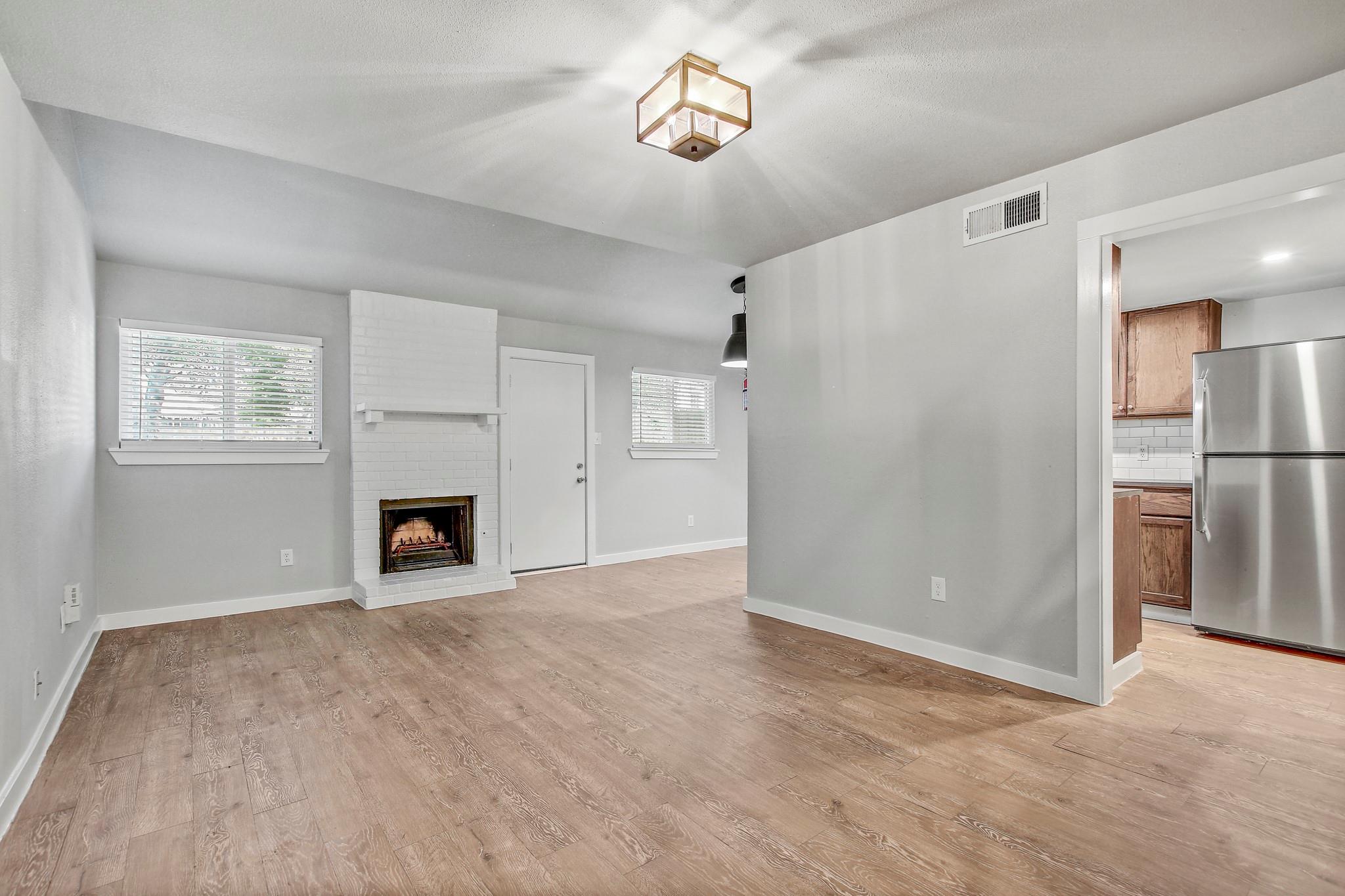 2414 Burleson Ct # A, Austin, TX 78741