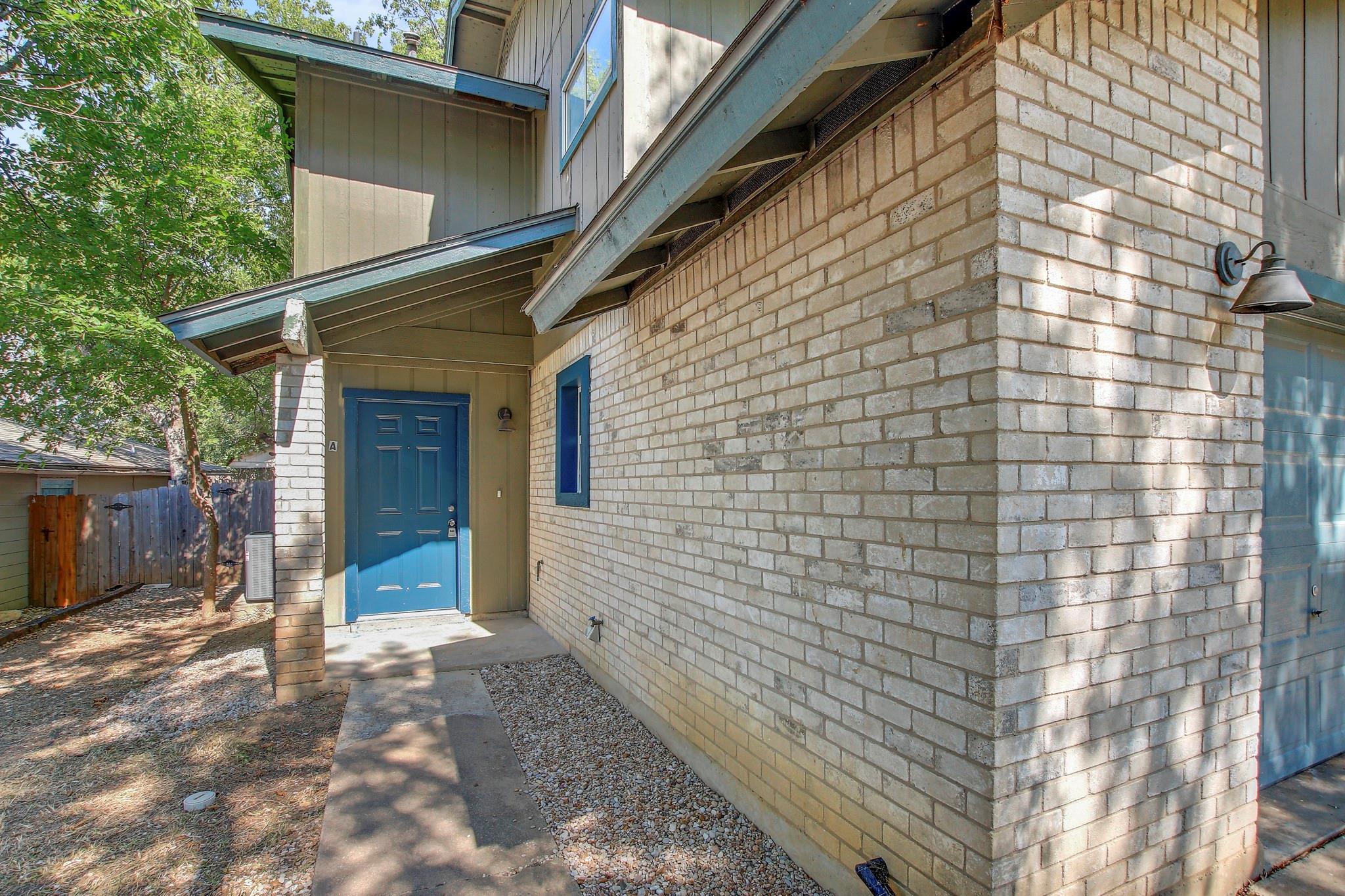2414 Burleson Ct # A, Austin, TX 78741