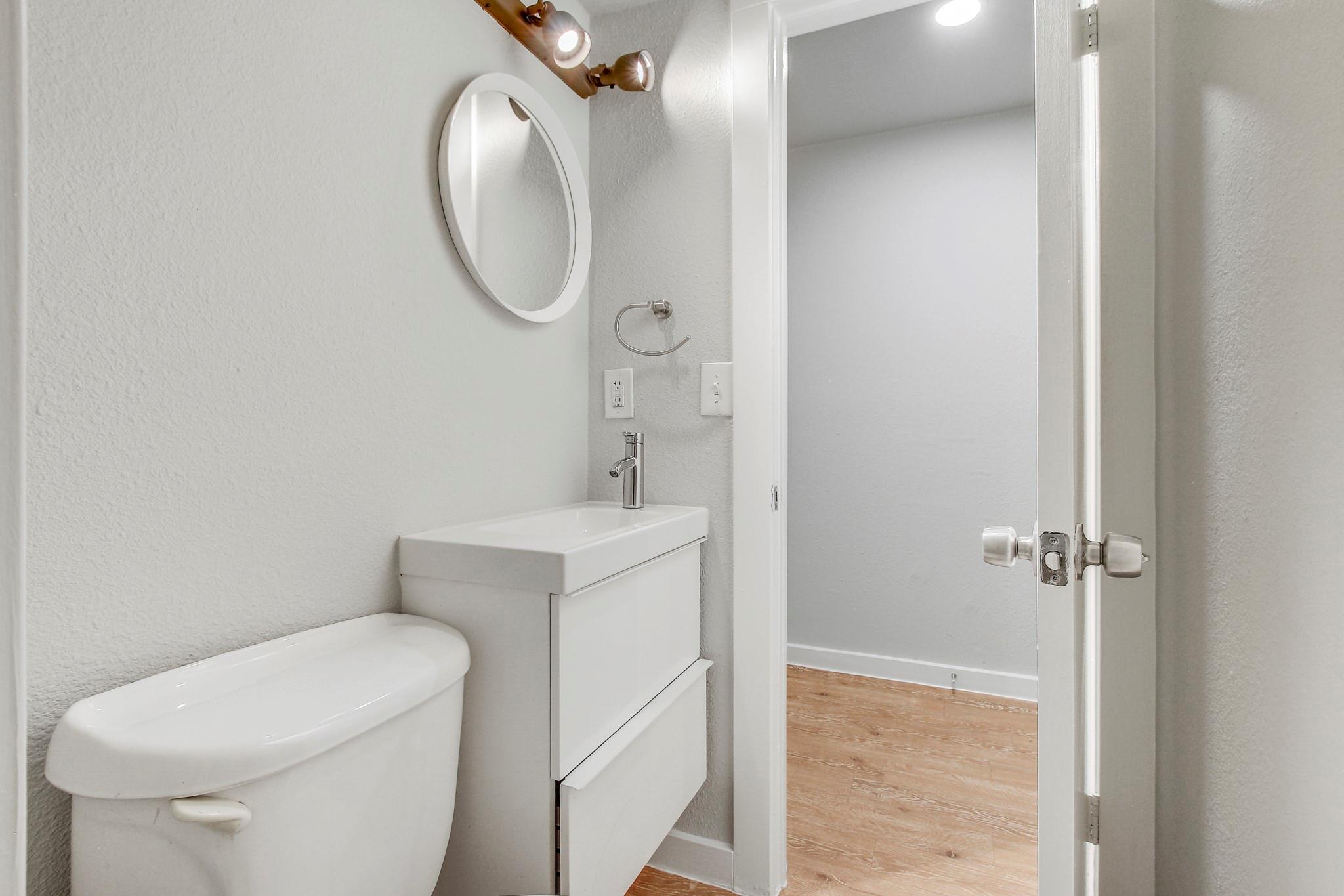 2414 Burleson Ct # A, Austin, TX 78741