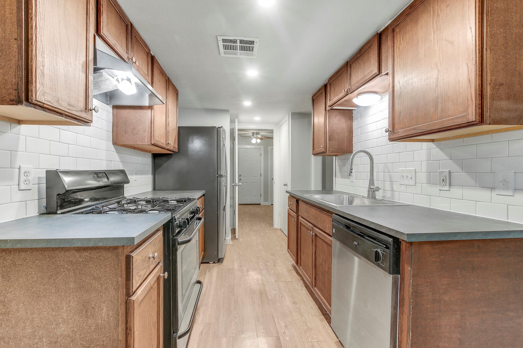 2414 Burleson Ct # A, Austin, TX 78741