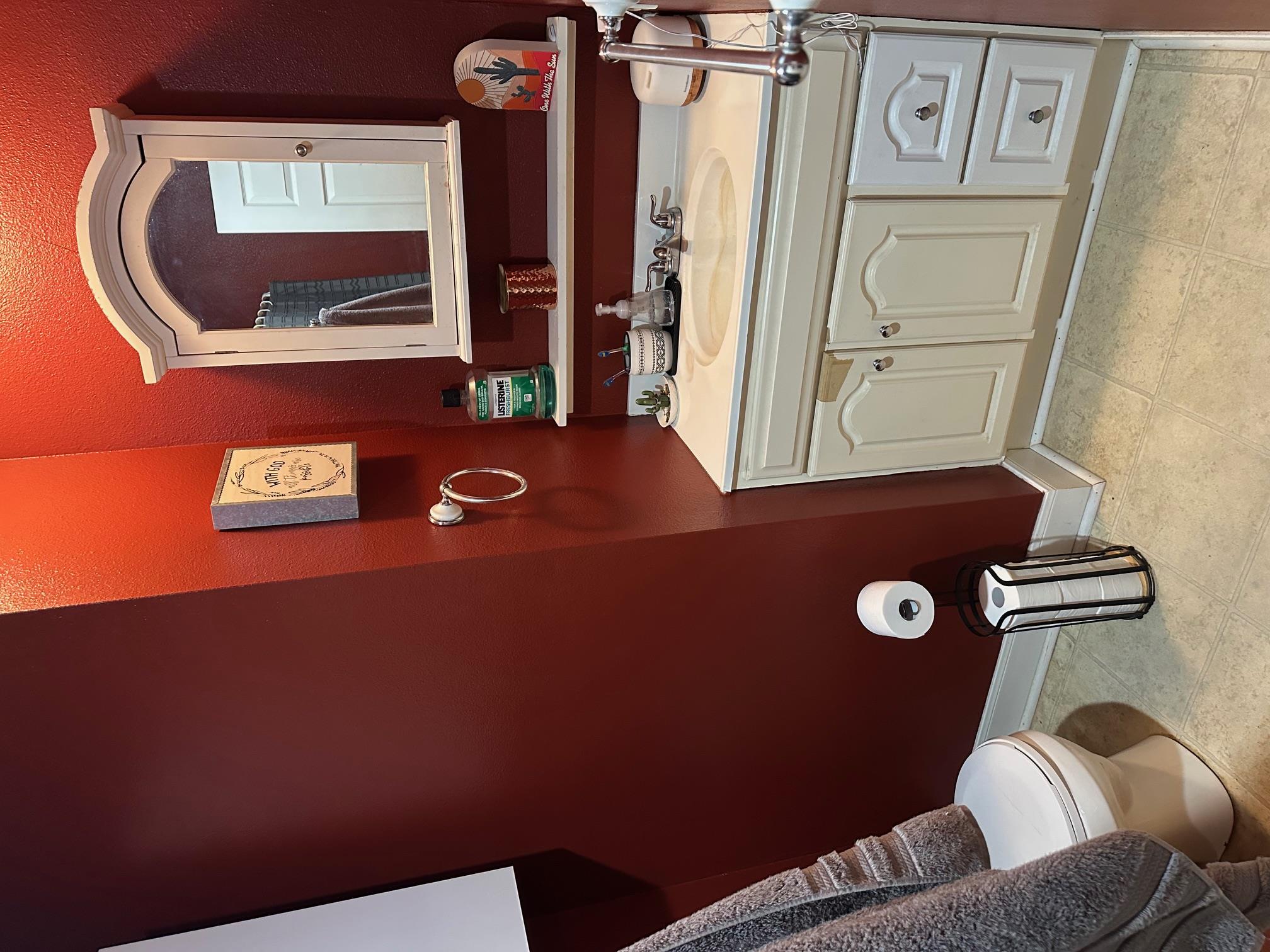 324 W La Fayette St, La Grange, TX 78945