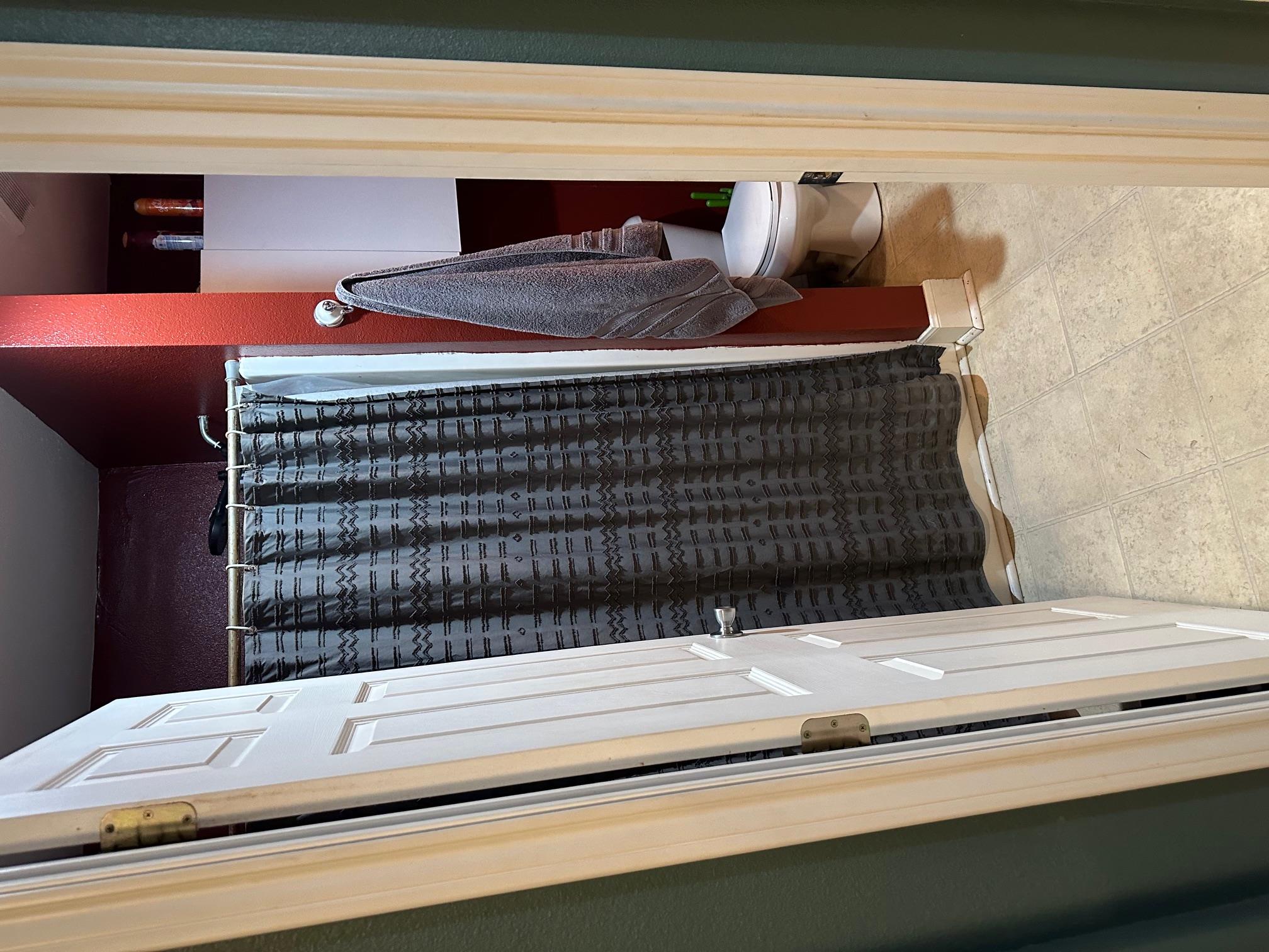 324 W La Fayette St, La Grange, TX 78945