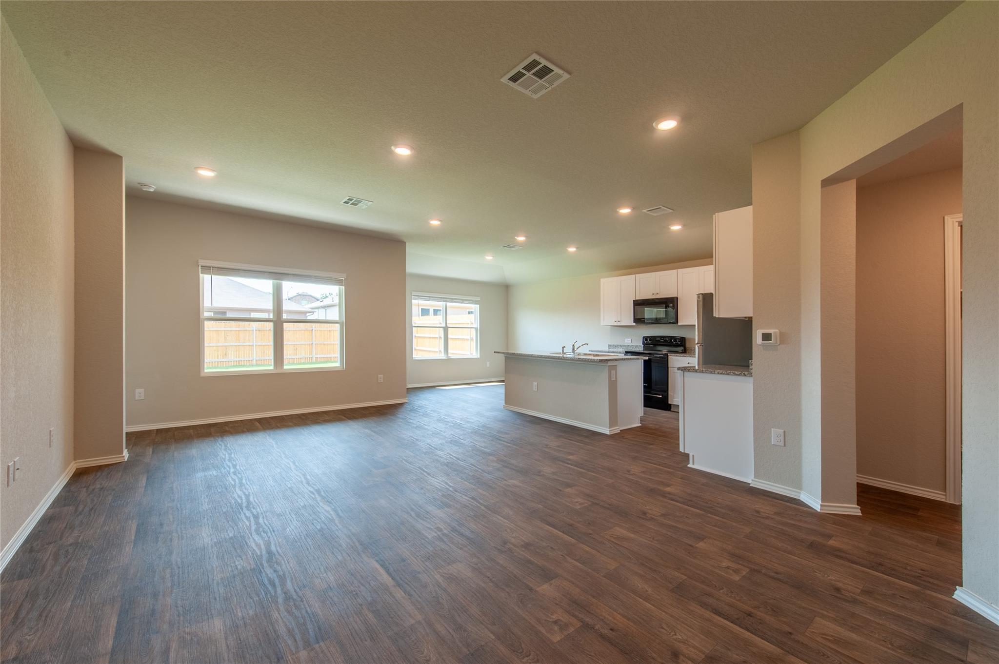 6104 Brampton Ln, Austin, TX 78724