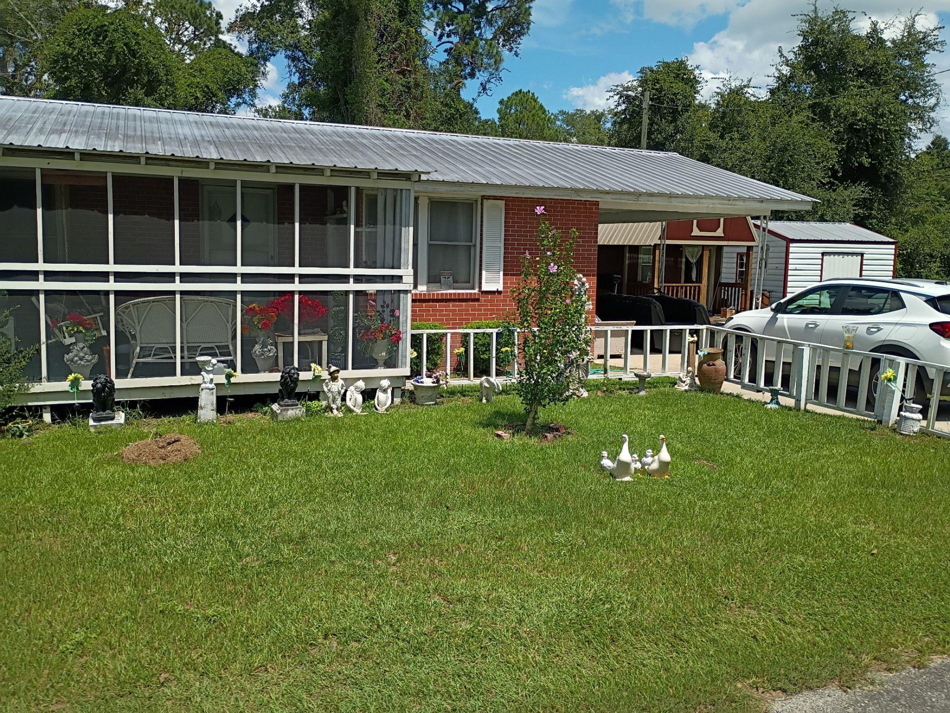 1207 E Live Oak St, Burnet, TX 78611