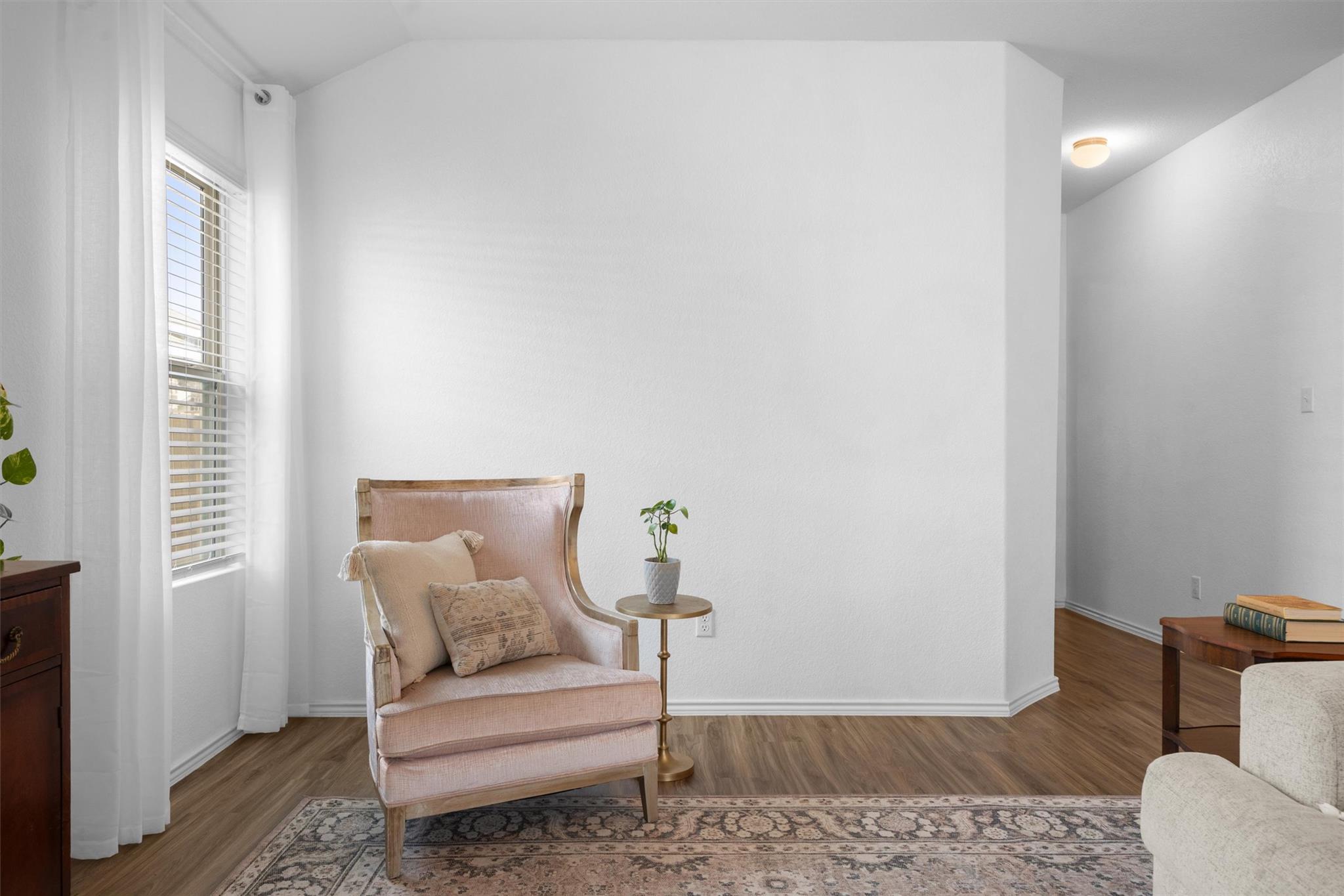 225 Greatest Gift Way, Jarrell, TX 76537