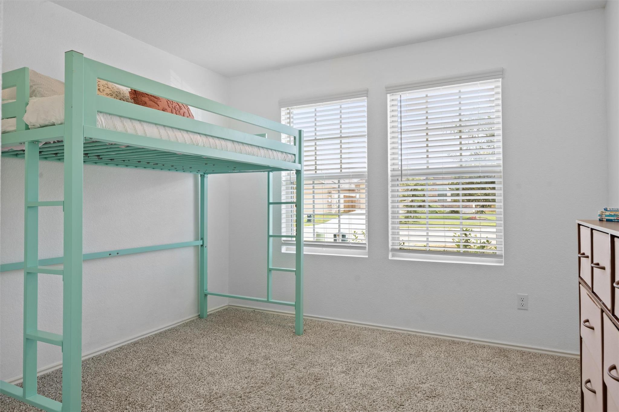 225 Greatest Gift Way, Jarrell, TX 76537