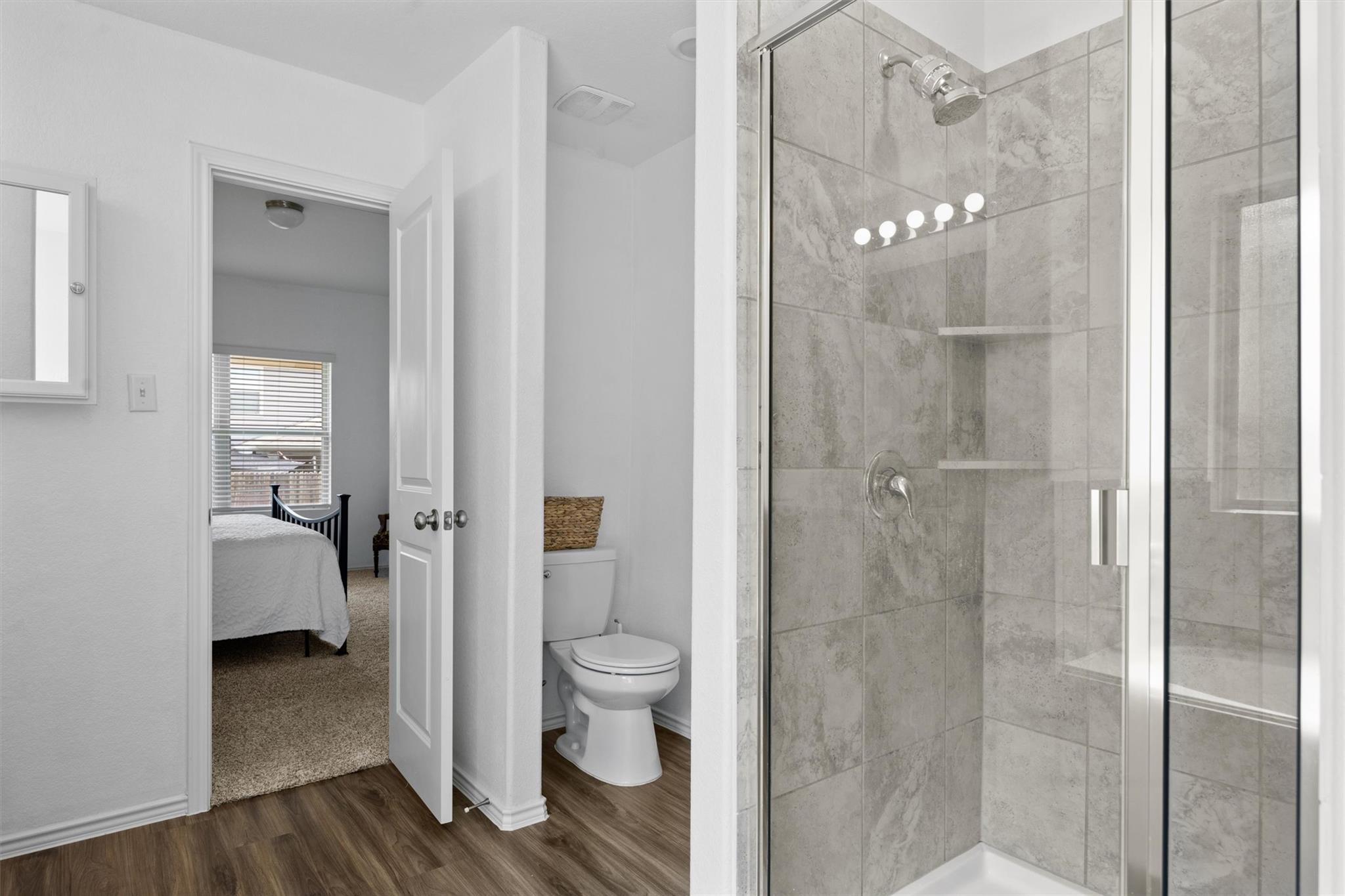 225 Greatest Gift Way, Jarrell, TX 76537