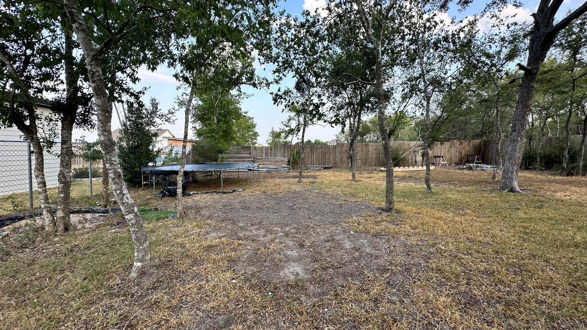 151 Pink Dahlia Dr, Dale, TX 78616