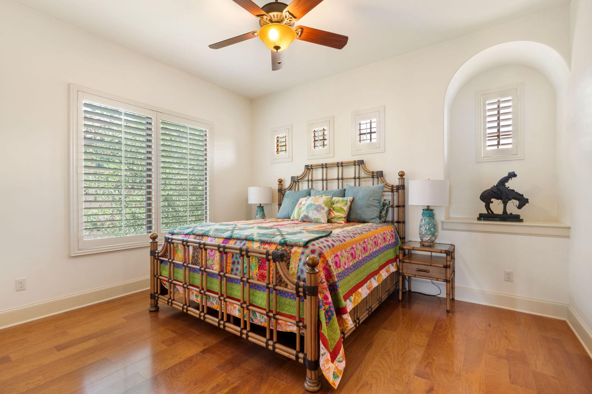 17701 Navigation Ln, Lago Vista, TX 78645