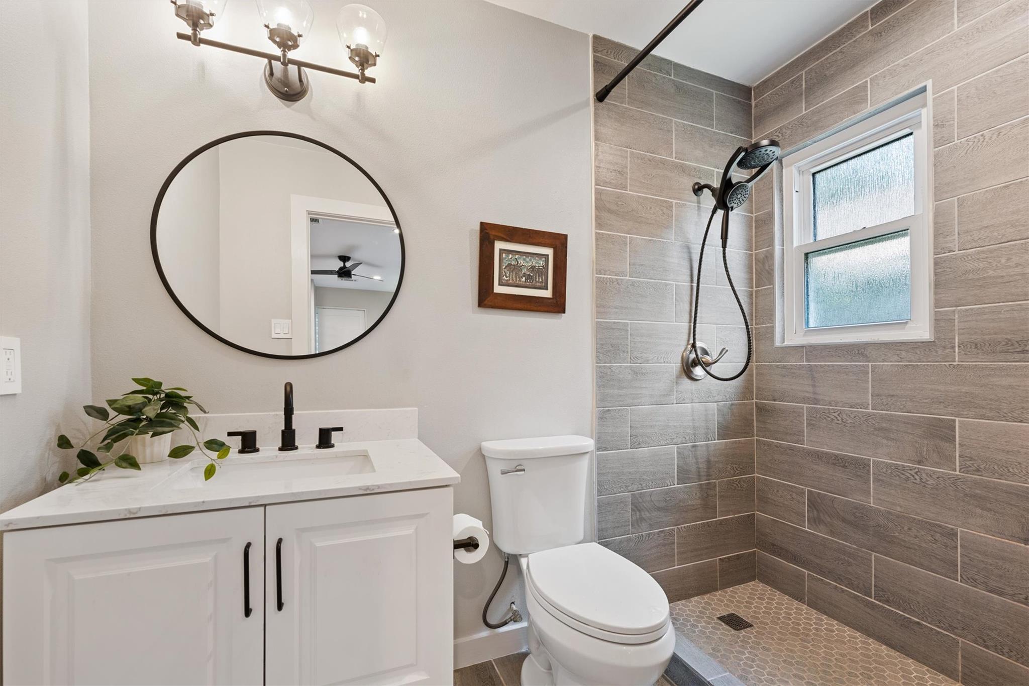 4412 Dovemeadow Dr, Austin, TX 78744